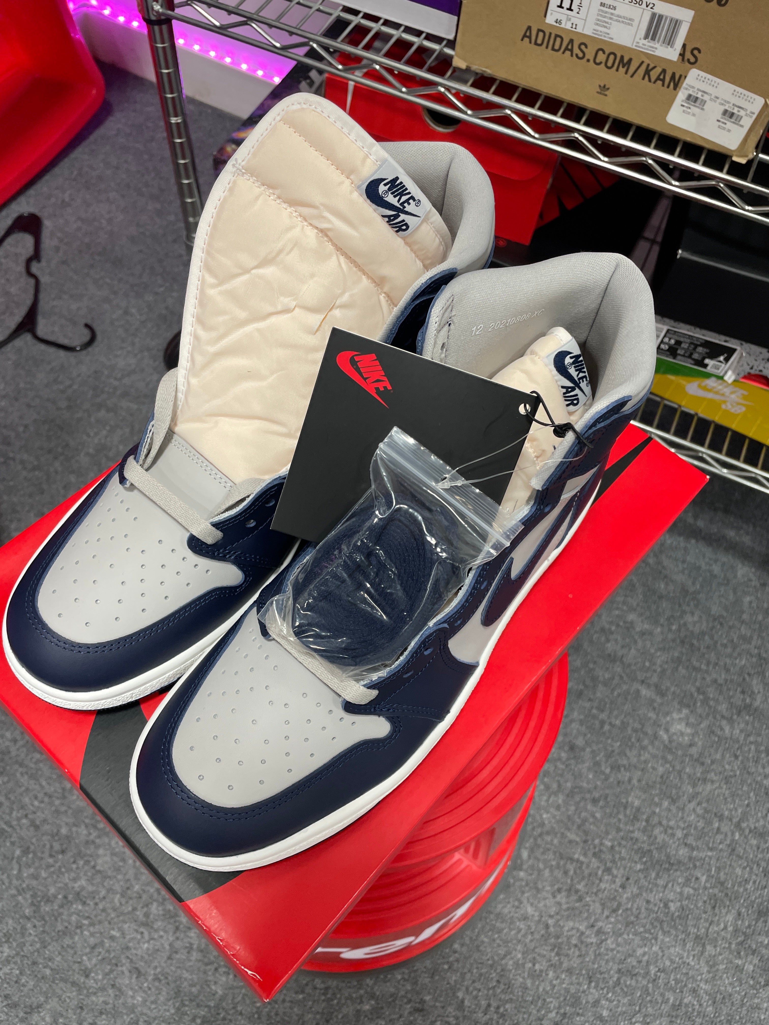 Jordan 1 Retro High 85 Georgetown Sz 12
