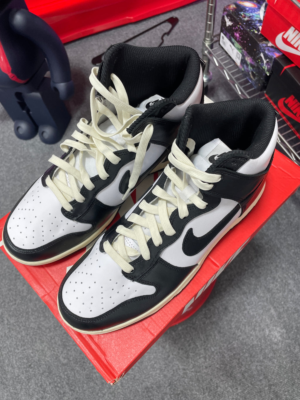 Nike Dunk High Vintage Black (W)11 Mens 9.5