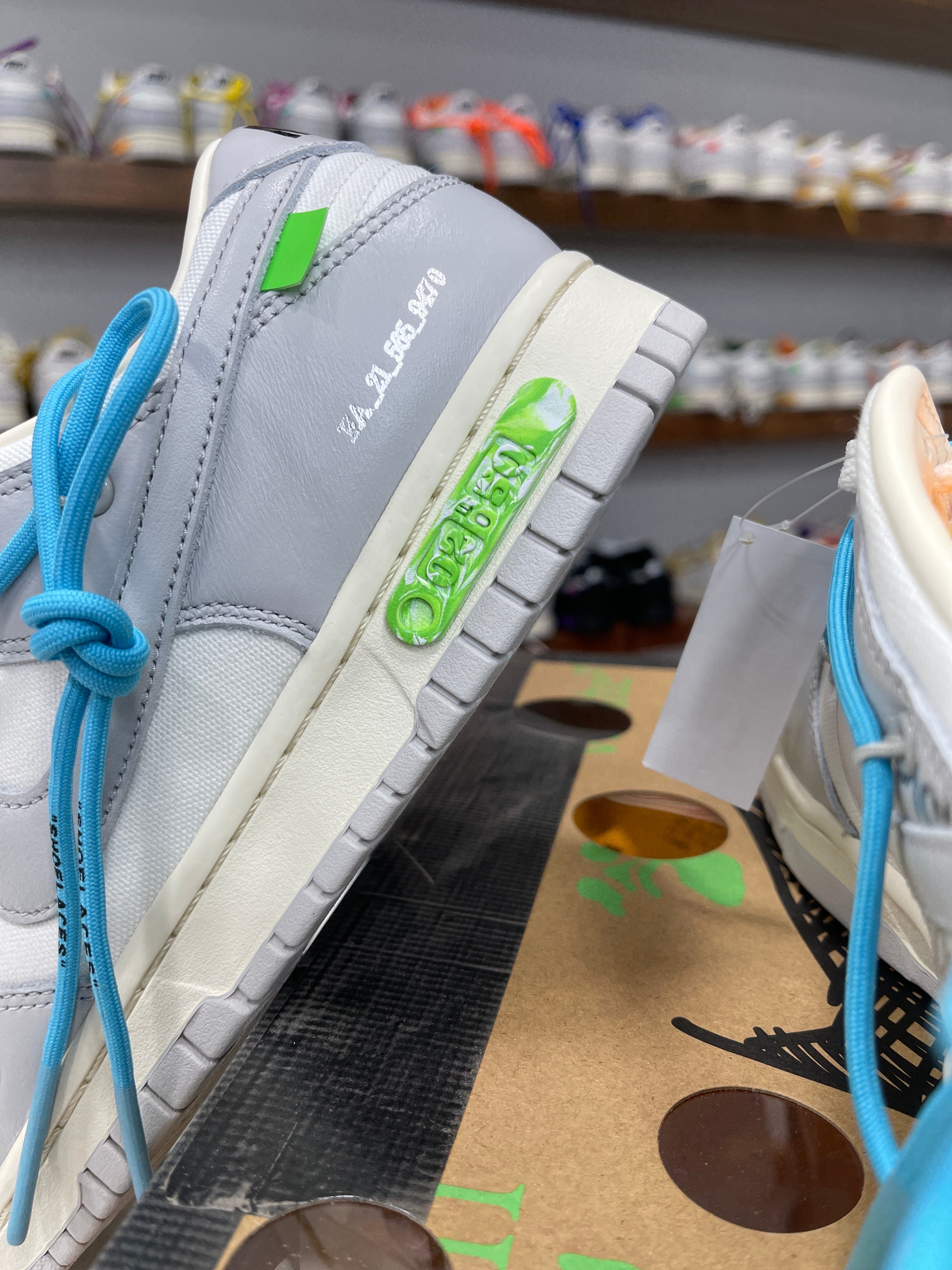Nike Dunk Low Off-White Lot 2/50 - Sz 9