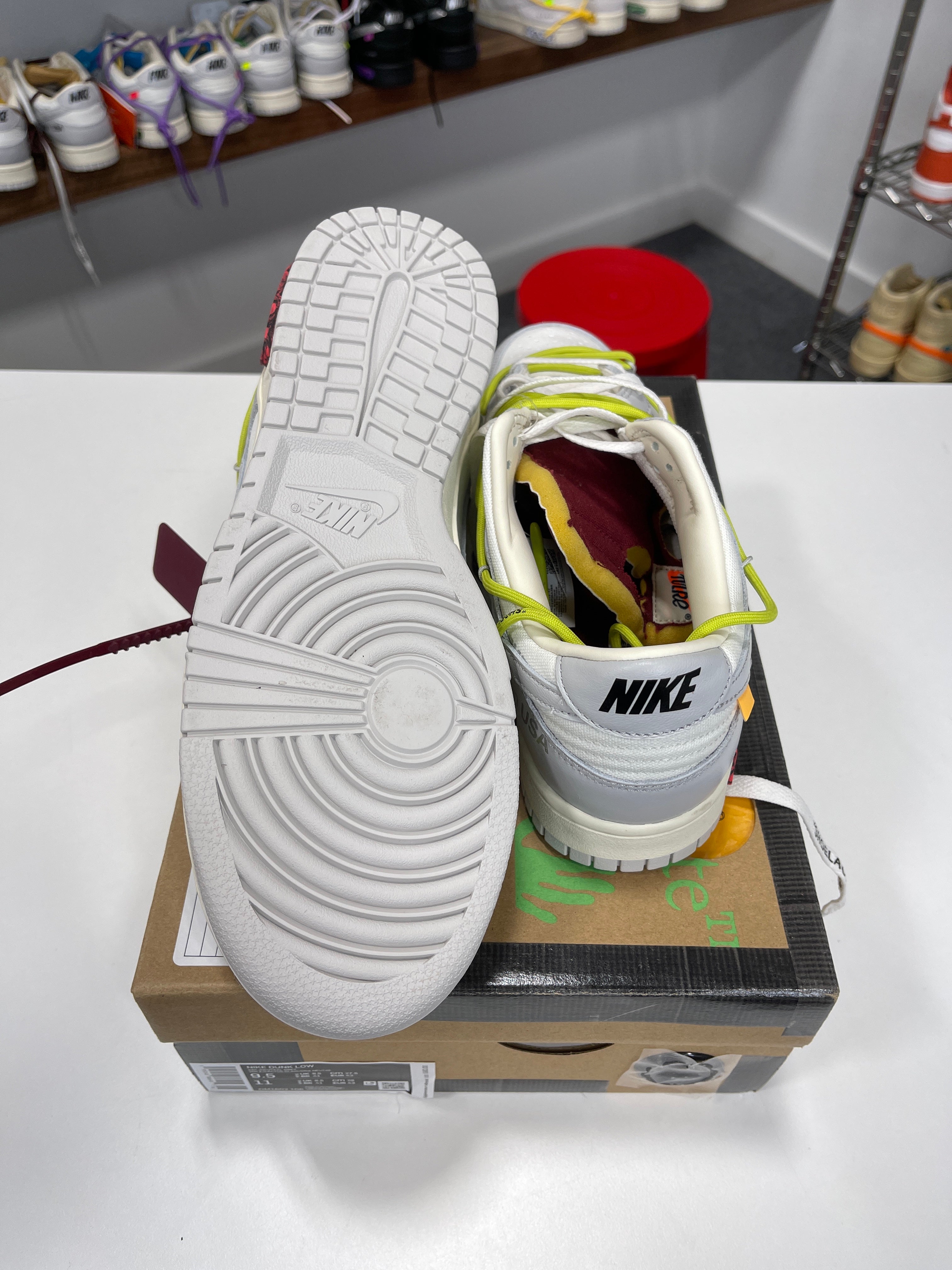 Nike Dunk Low Off-White Lot 8/50 - Sz 9.5