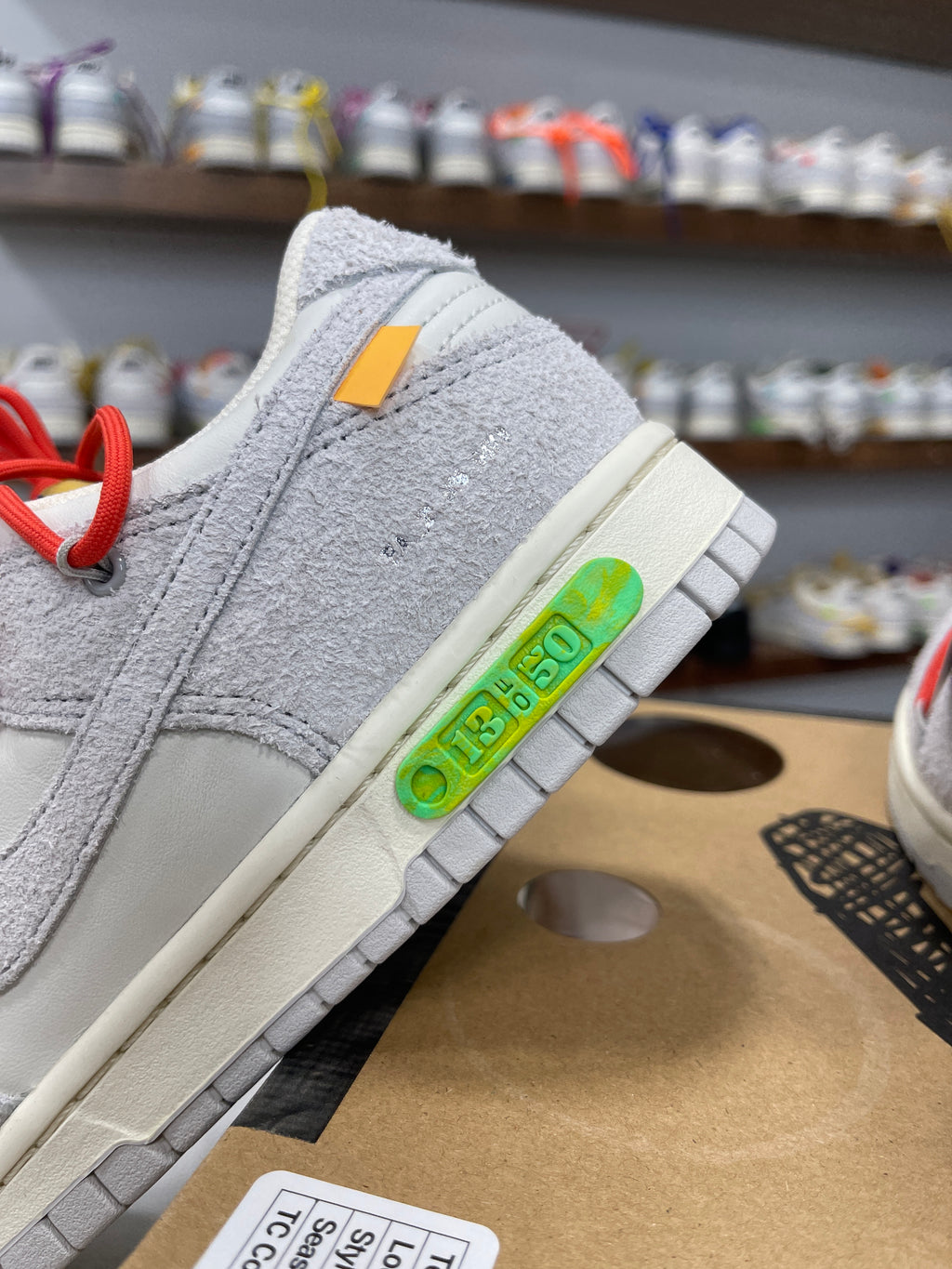 Nike Dunk Low Off-White Lot 13/50 - Sz 8