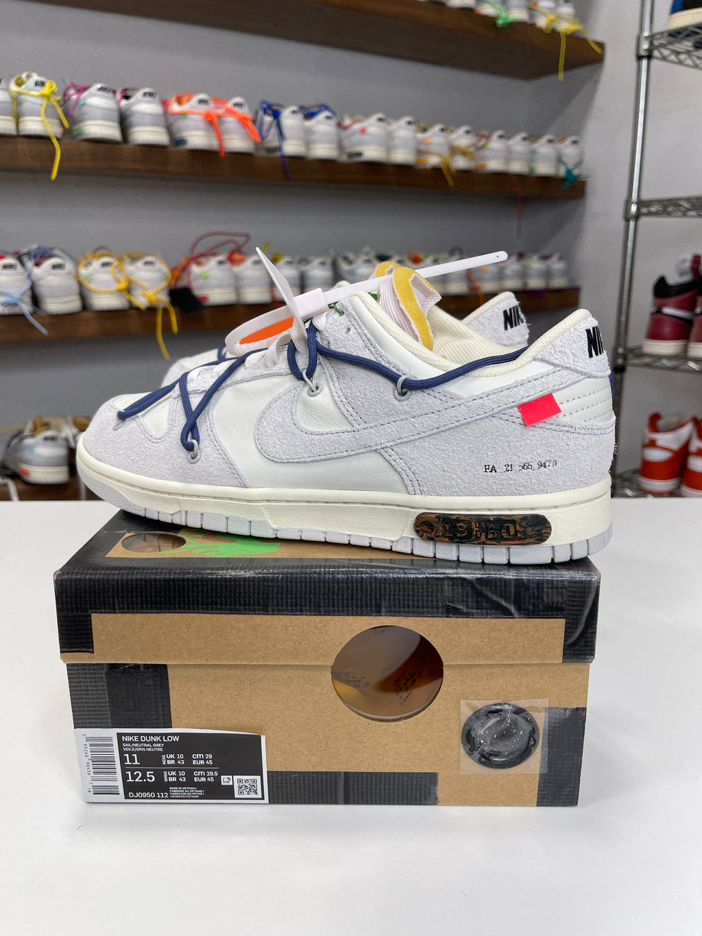 Nike Dunk Low Off-White Lot 18/50 - Sz 11