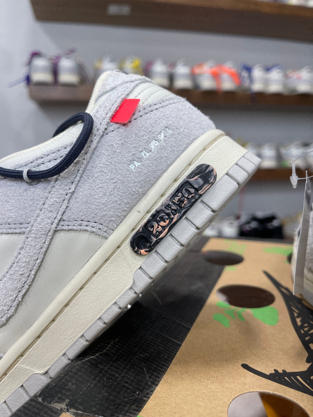 Nike Dunk Low Off-White Lot 20/50 - Sz 8