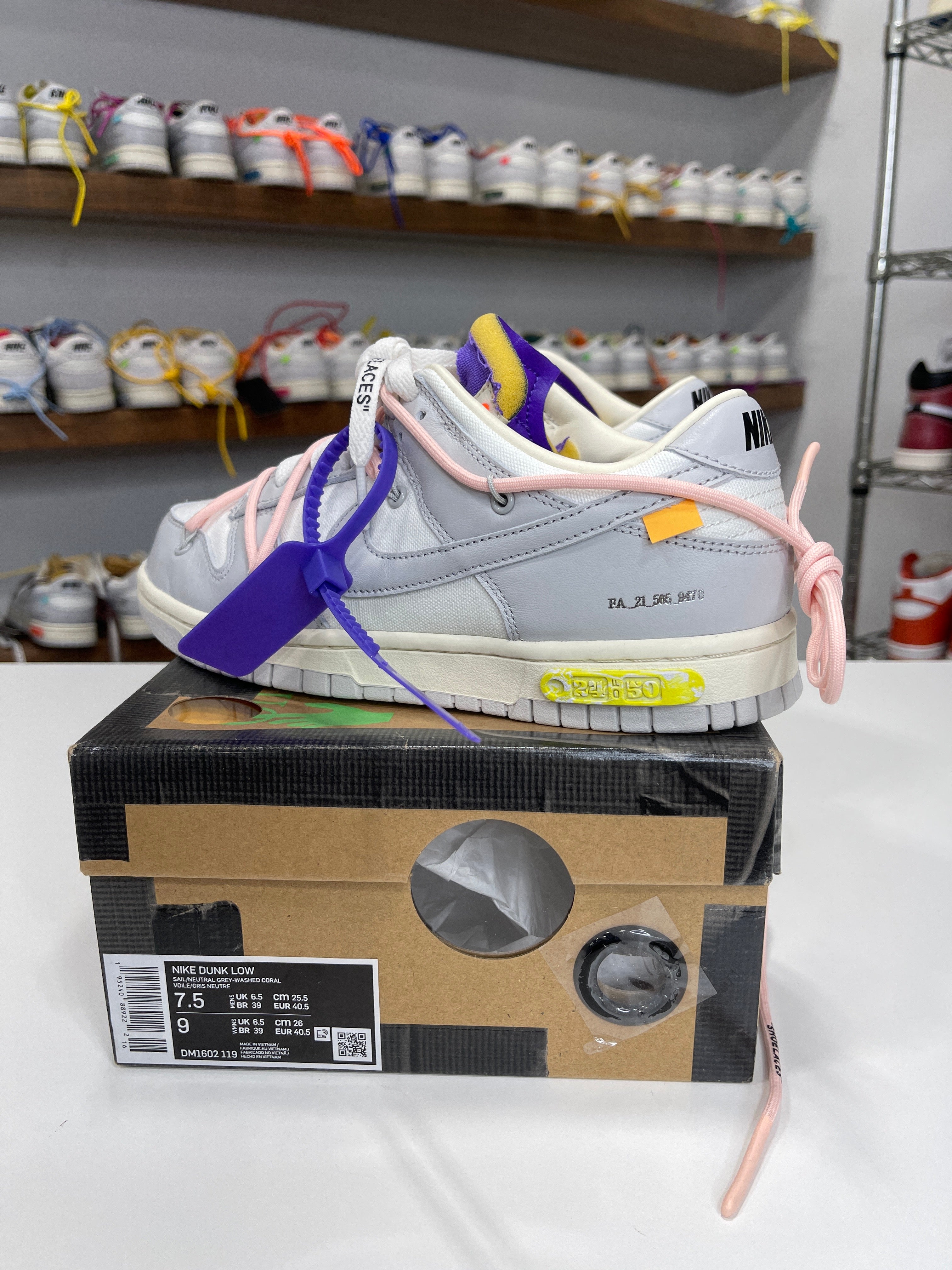 Nike Dunk Low Off-White Lot 24/50 - Sz 7.5