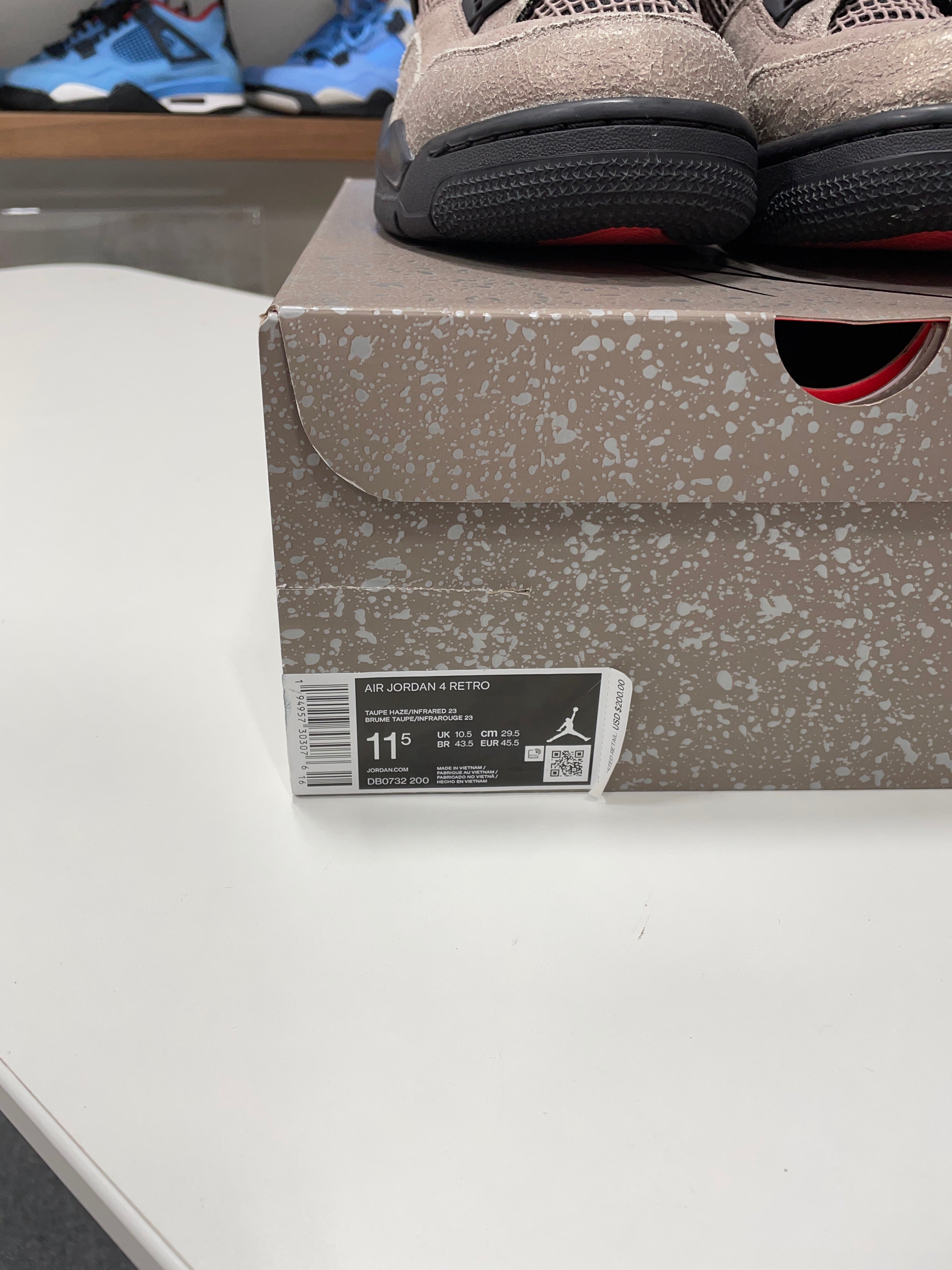 Jordan 4 Retro Taupe Haze Sz 11.5