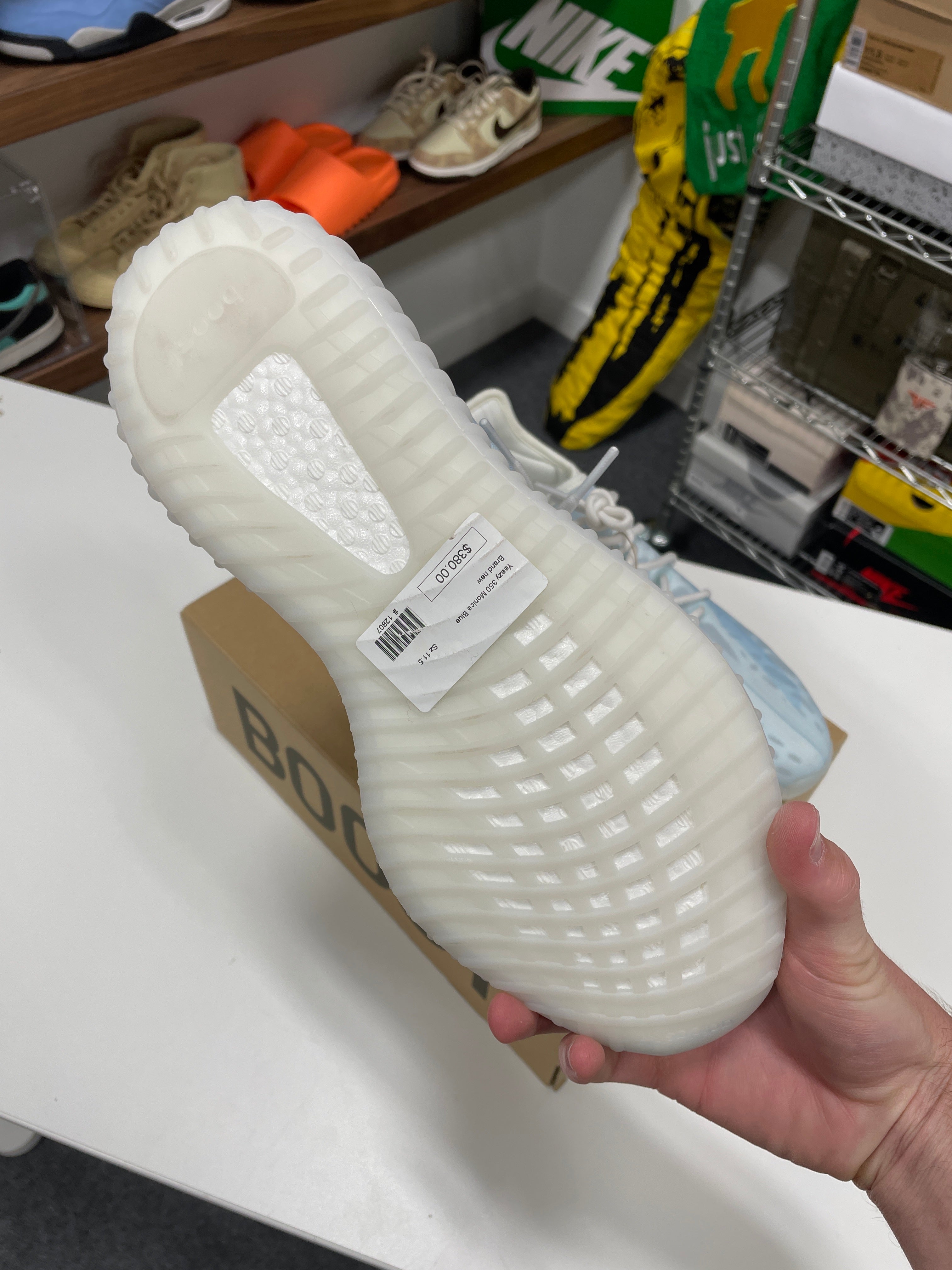 adidas Yeezy Boost 350 V2 Mono Ice Sz 11.5