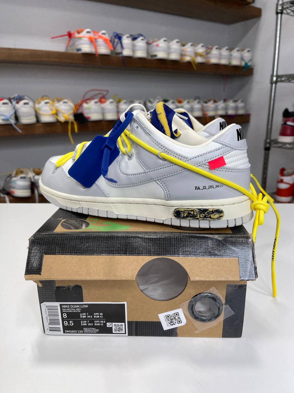 Nike Dunk Low Off-White Lot 27/50 - Sz 8