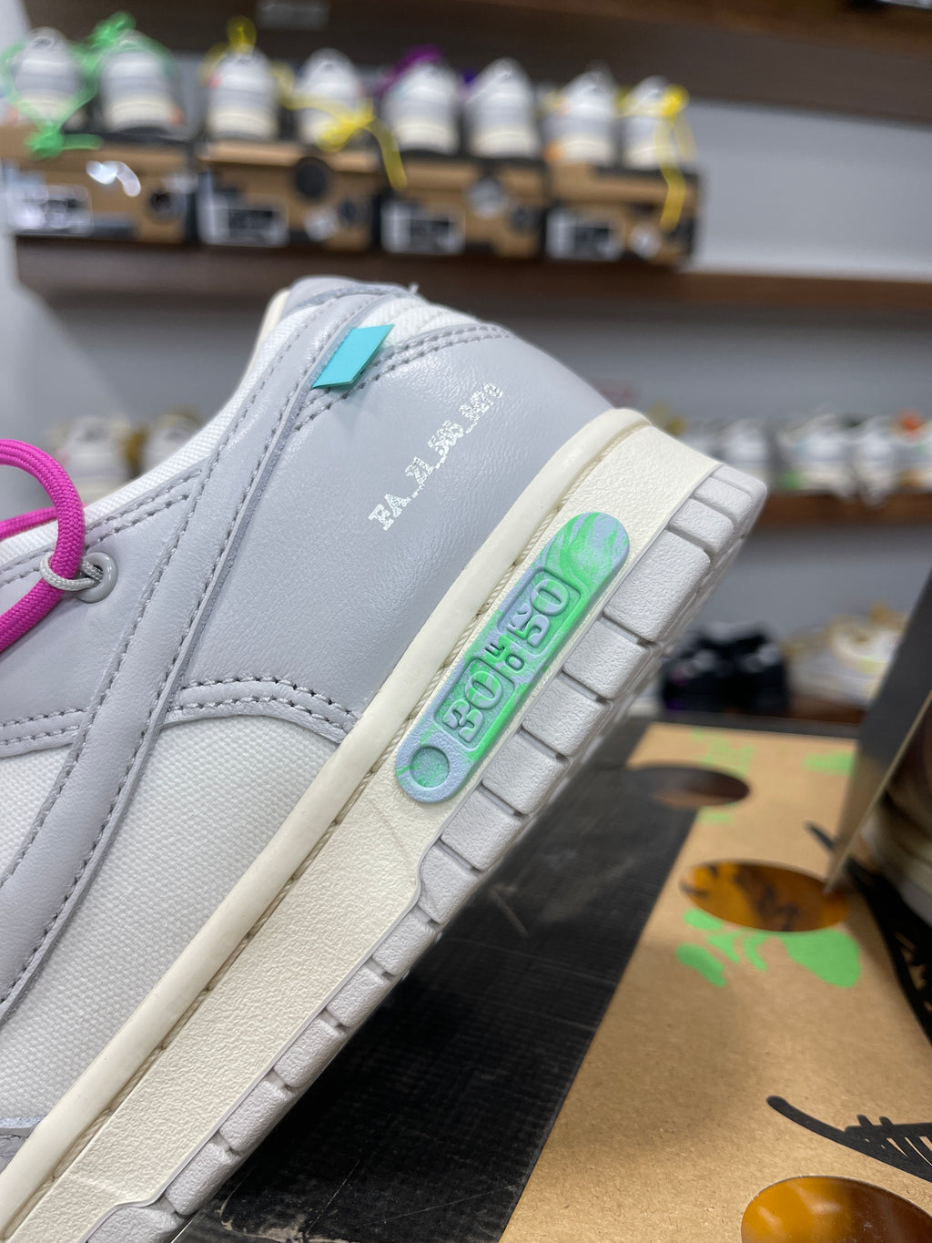 Nike Dunk Low Off-White Lot 30/50 - Sz 8.5