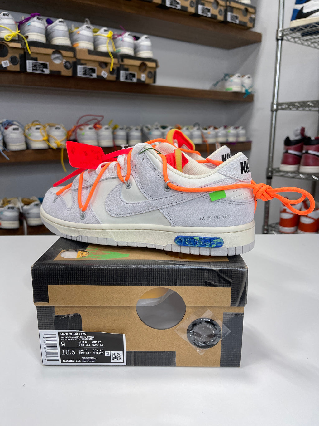 Nike Dunk Low Off-White Lot 31/50 - Sz 9