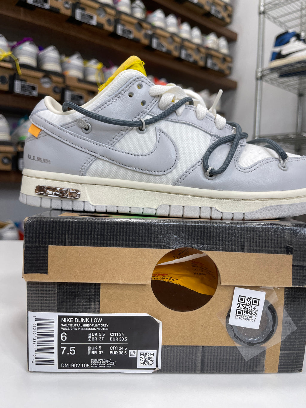 Nike Dunk Low Off-White Lot 41/50 - Sz 6