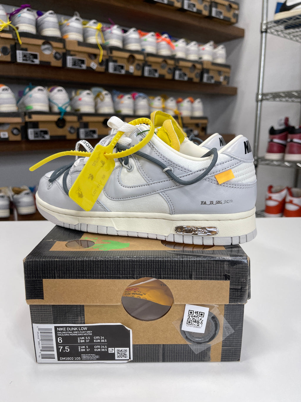 Nike Dunk Low Off-White Lot 41/50 - Sz 6