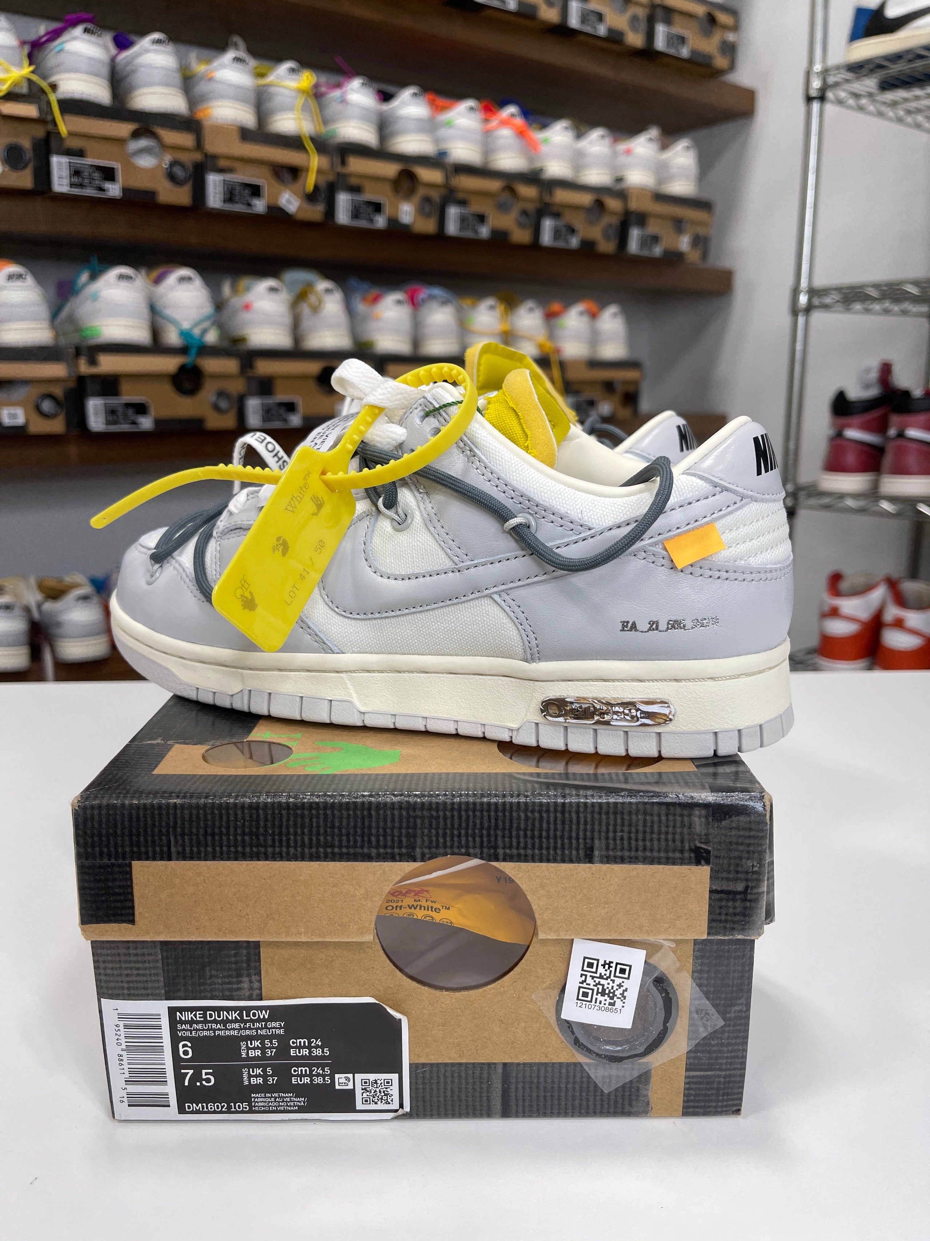 Nike Dunk Low Off-White Lot 41/50 - Sz 6