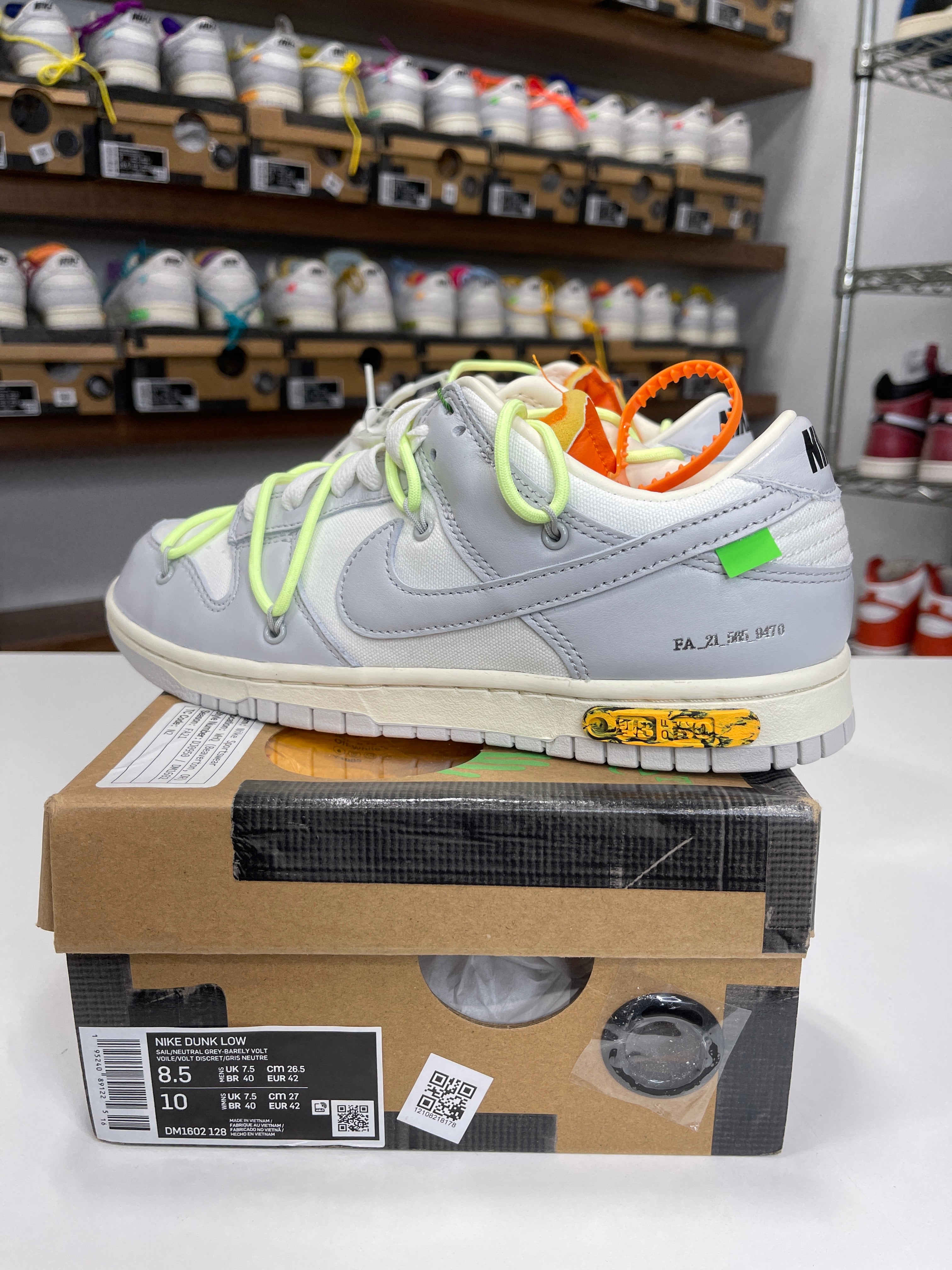 Nike Dunk Low Off-White Lot 43/50 - Sz 8.5