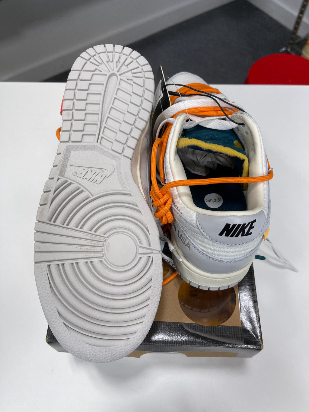 Nike Dunk Low Off-White Lot 44/50 - Sz 6
