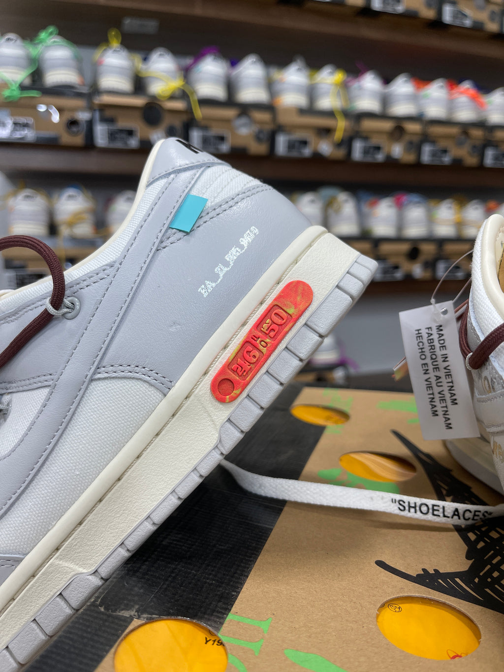 Nike Dunk Low Off-White Lot 46/50 - Sz 10