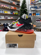 Load image into Gallery viewer, Lebron XVIII Low Space Jam Sz 8.5
