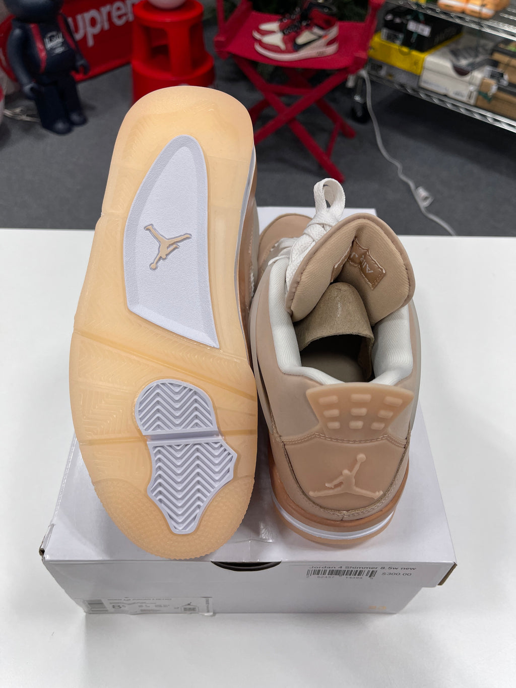 Wmns Air Jordan 4 "Shimmer" Sz 8.5