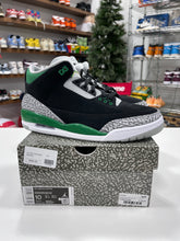 Load image into Gallery viewer, Air Jordan 3 &quot;Pine Green&quot; Sz 10
