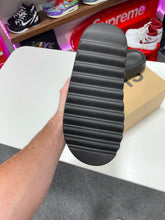 Load image into Gallery viewer, adidas Yeezy Slide Onyx Sz 12
