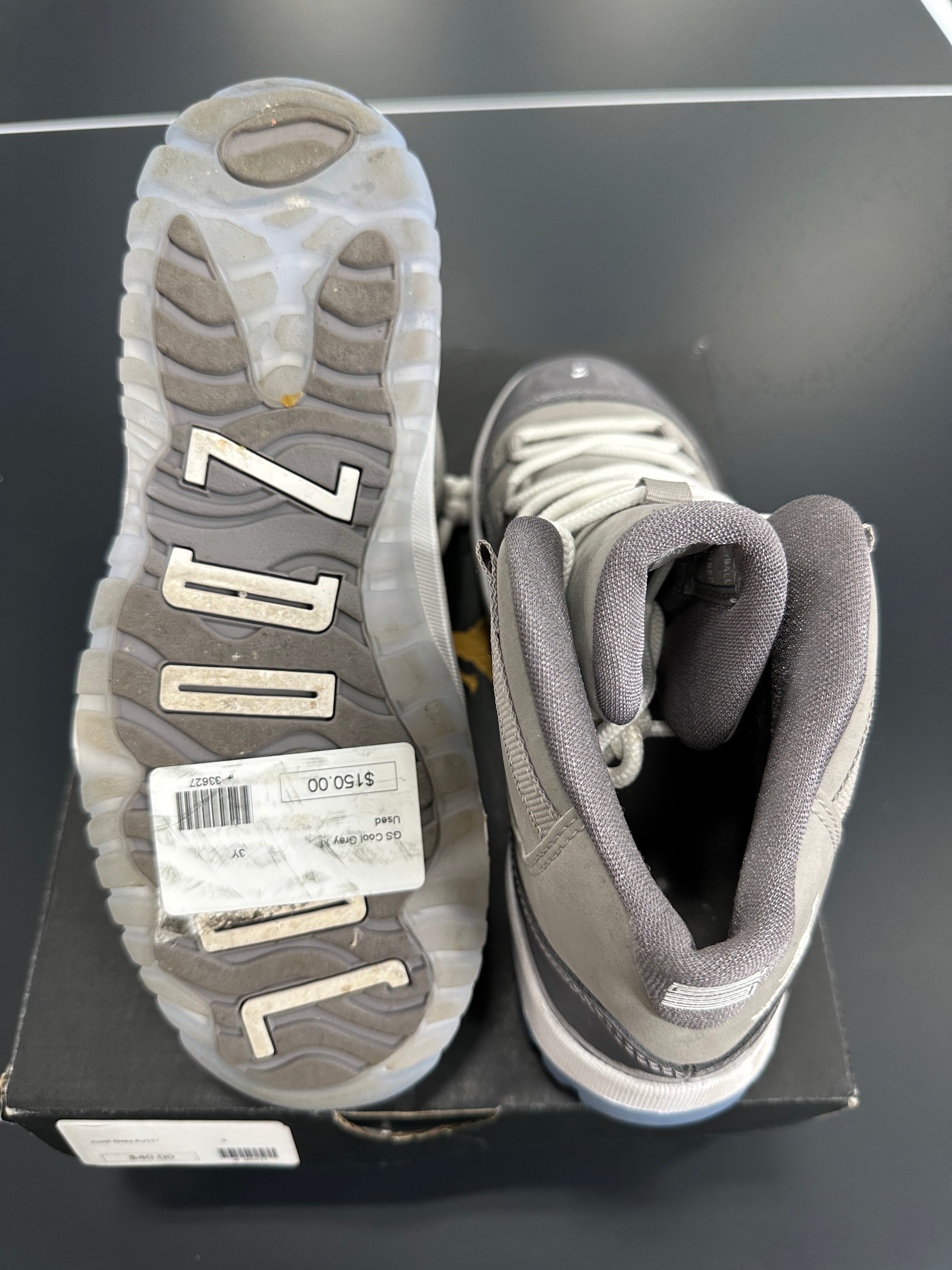 Jordan 11 Cool Grey Sz 3Y