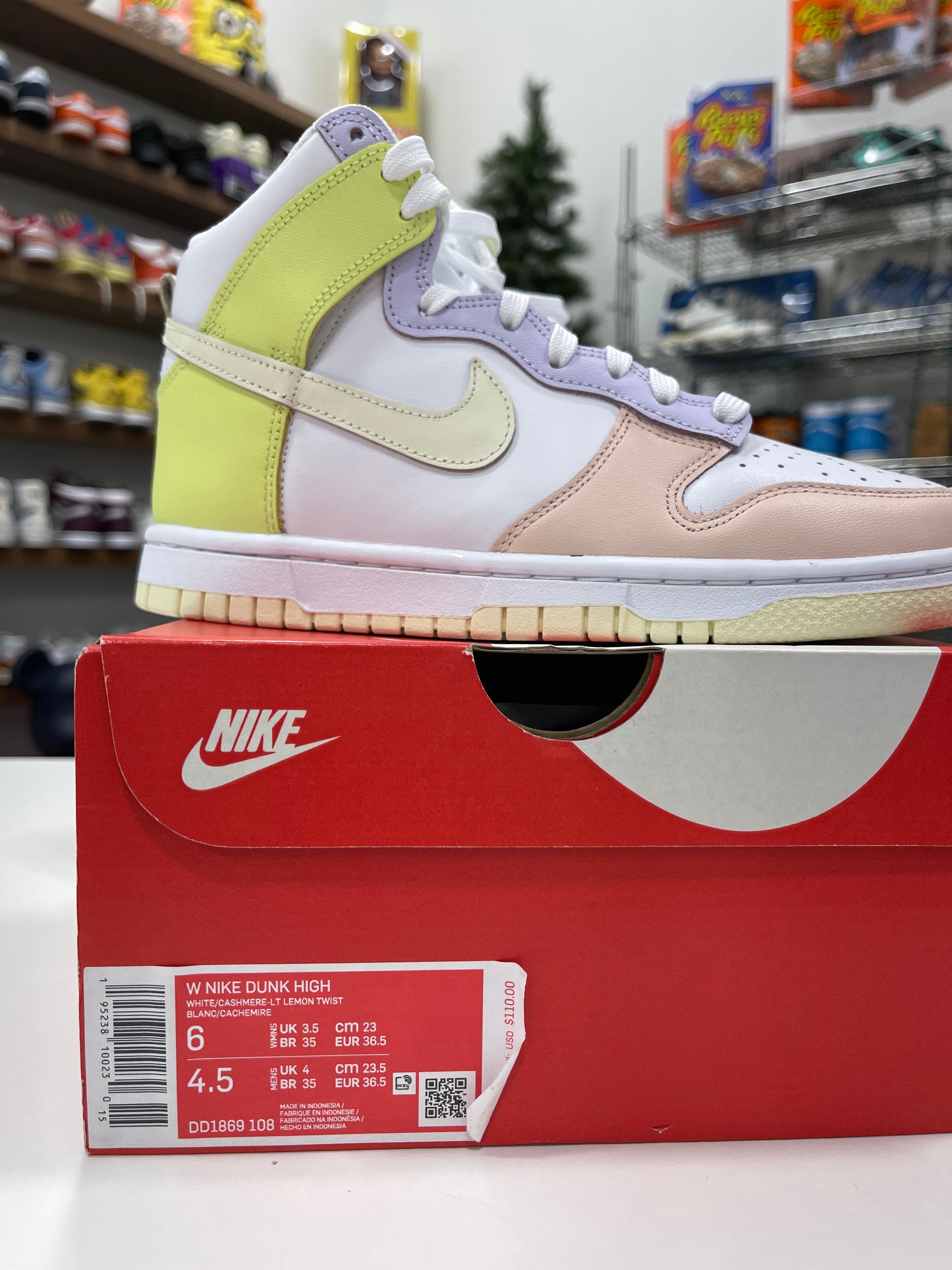 Wmns Nike Dunk High "Cashmere" Sz 6 (W)