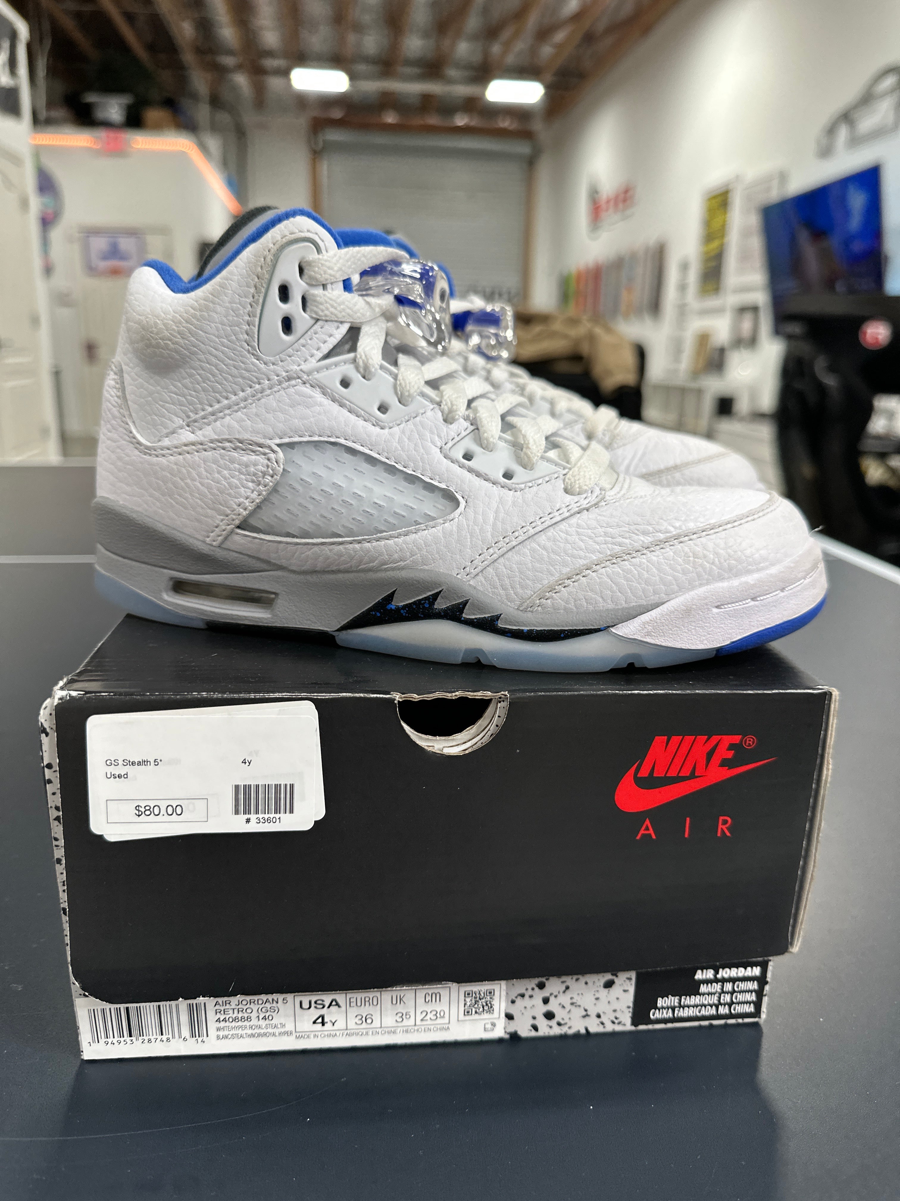 Jordan 5 Stealth Sz 4Y