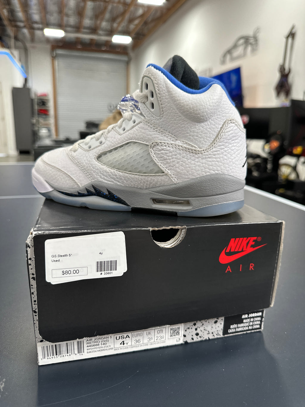 Jordan 5 Stealth Sz 4Y