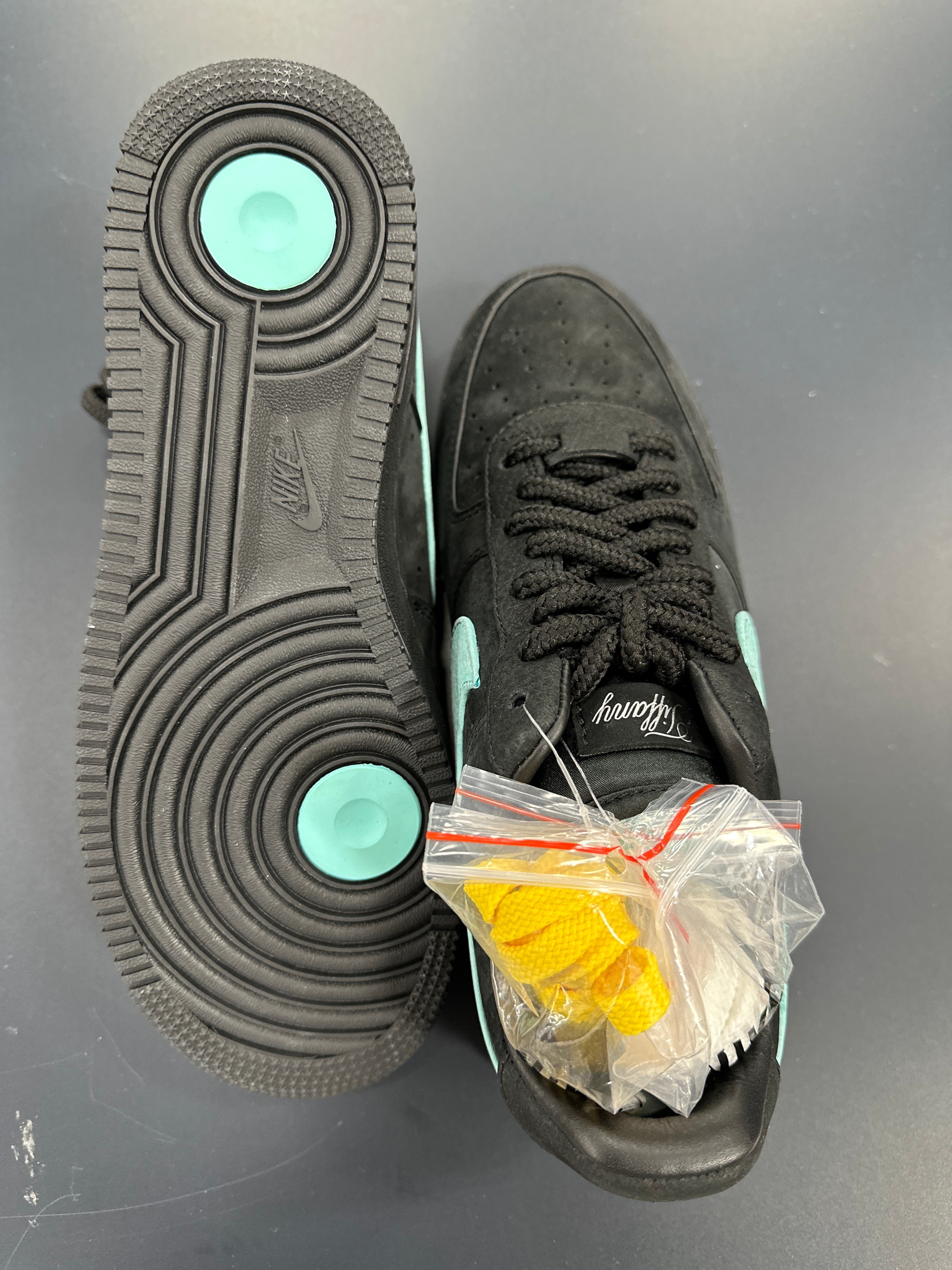 Nike x Tiffany Air Force 1 Low Sz 8.5 No Box