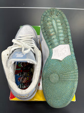 Load image into Gallery viewer, Nike SB Dunk Low Sean Cliver Sz 11

