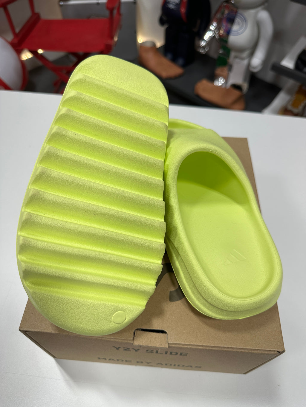 YZY Slide Green Glow Sz 4