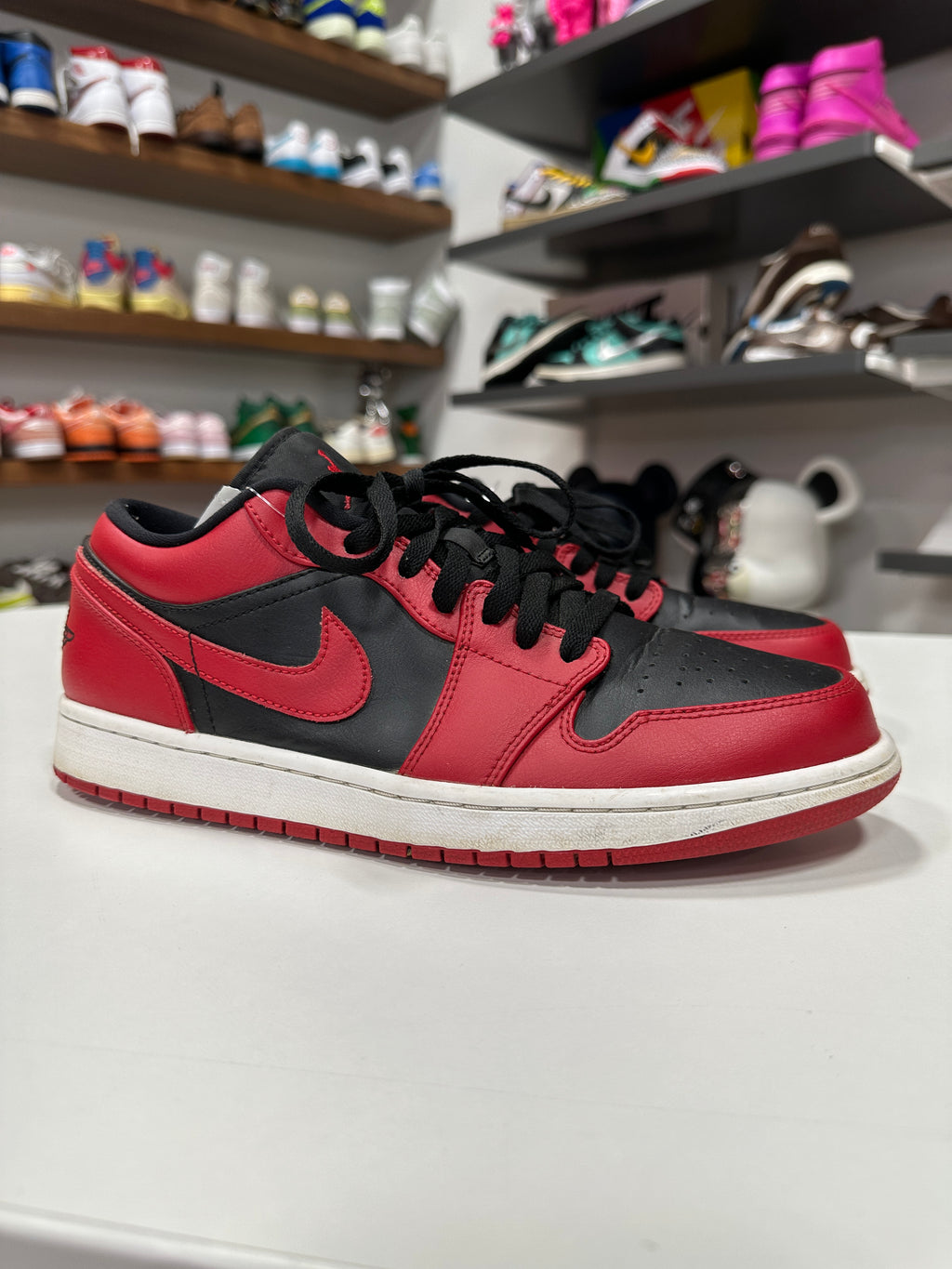 Nike Jordan 1 Low Sz 9.5