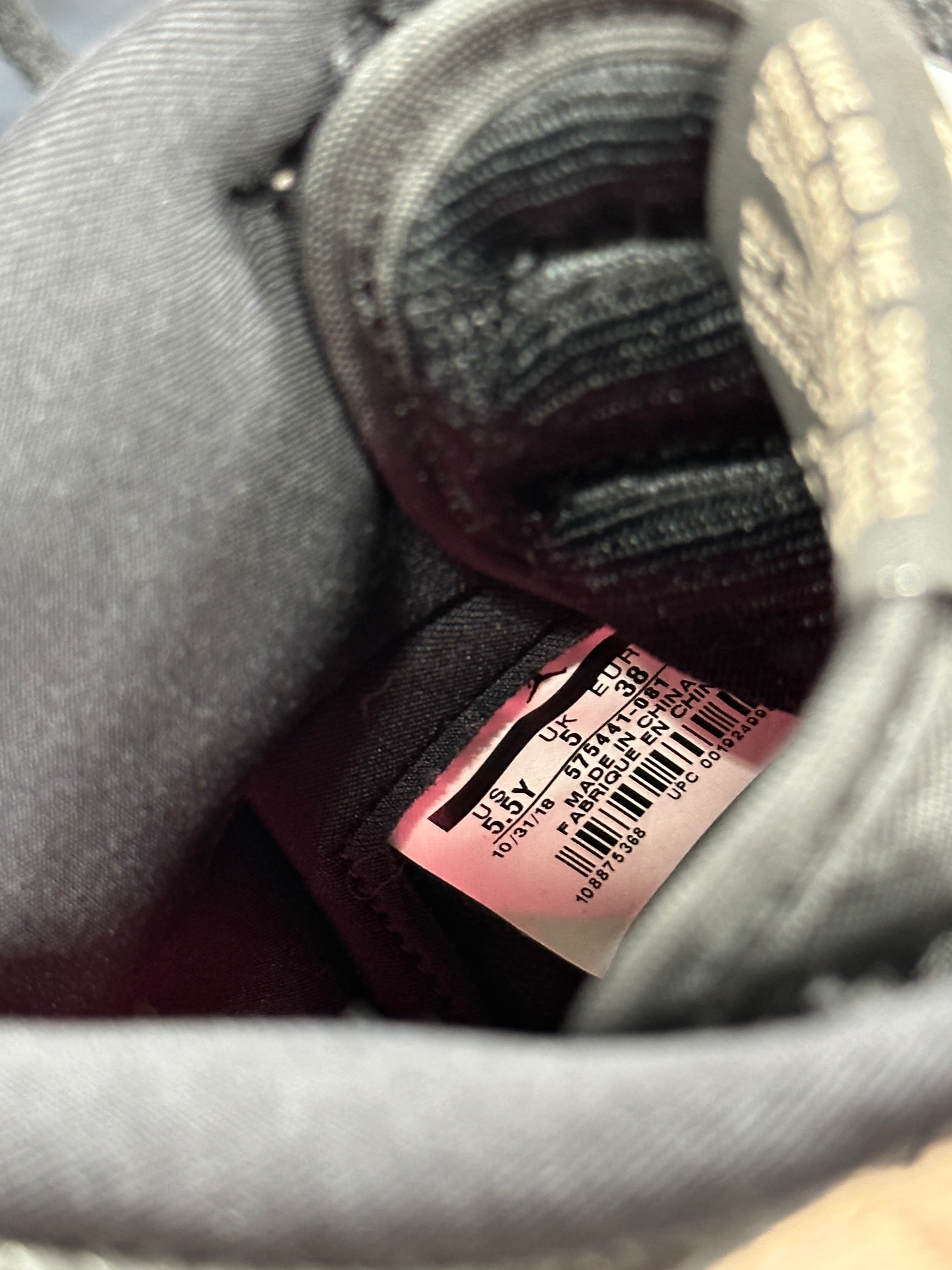 Jordan 1 High Pink Sz 5.5Y