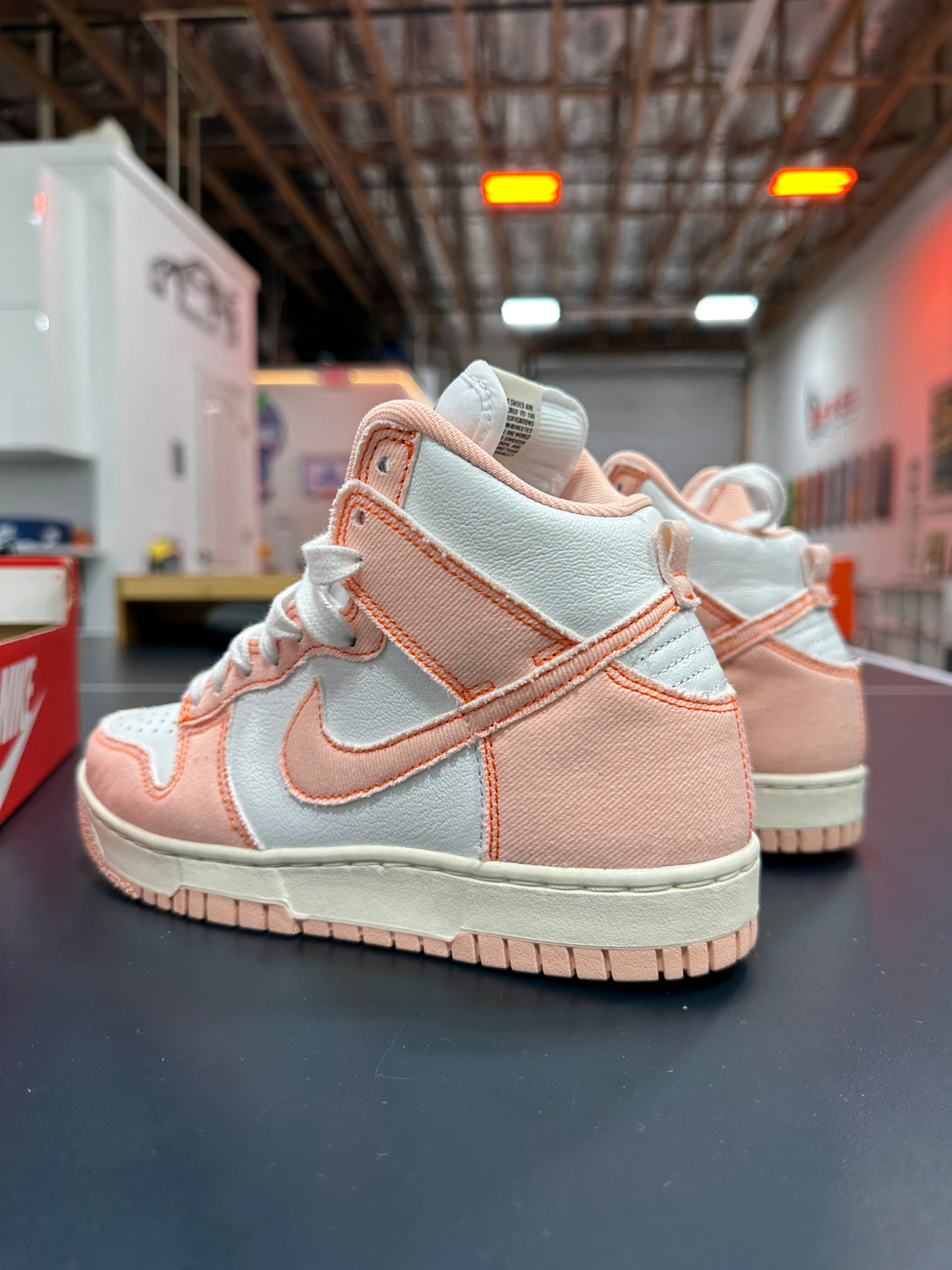 Wmns 1985 Dunk High Arctic Orange Sz 6