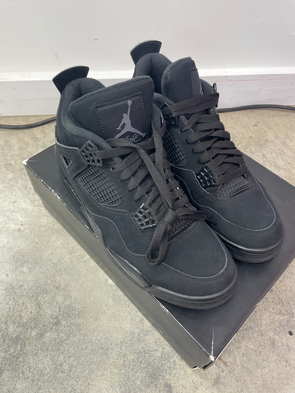 Jordan 4 Black Cat Size 10.5