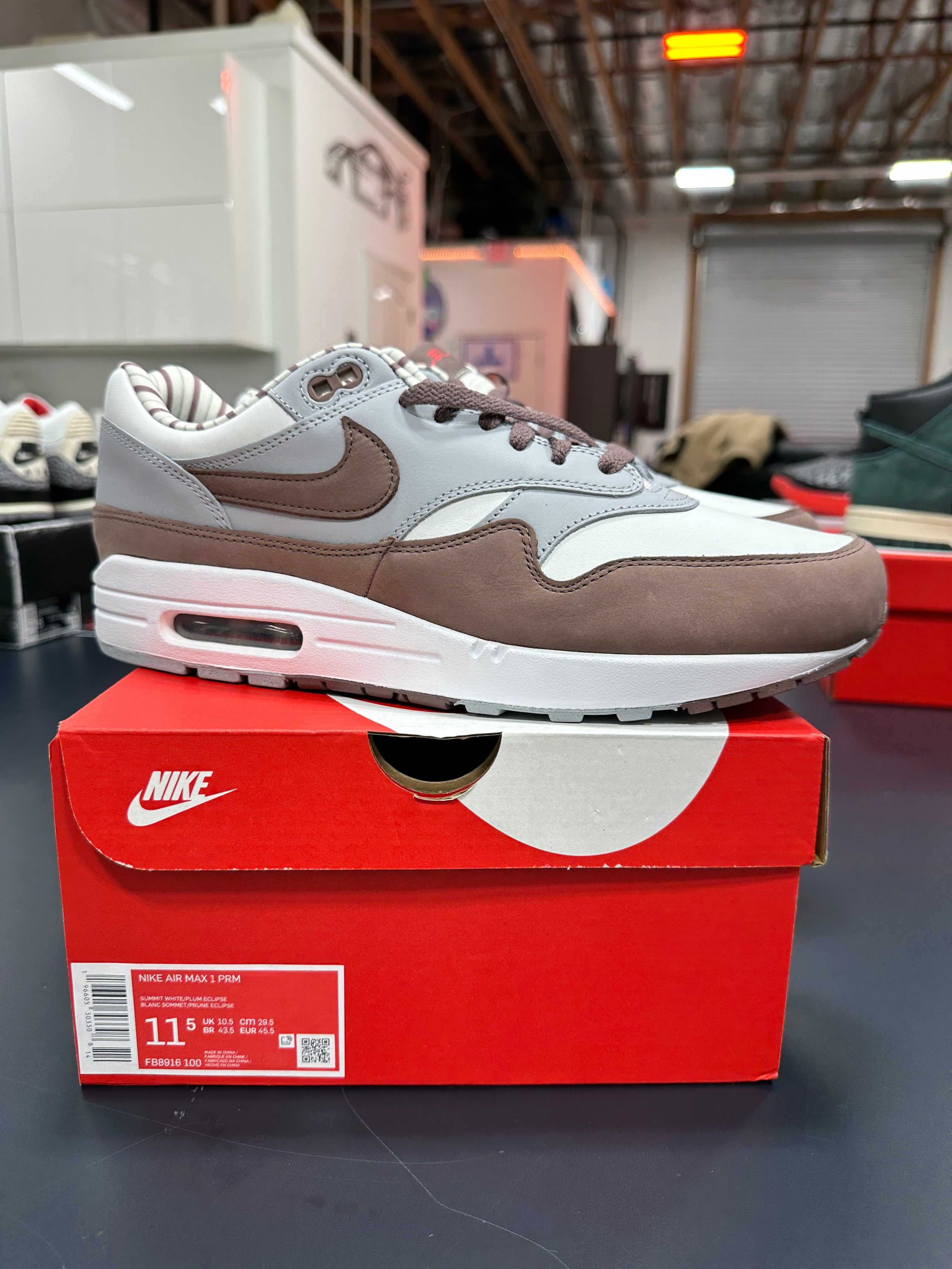 Nike Air Max 1 Shima Shima Sz 11.5