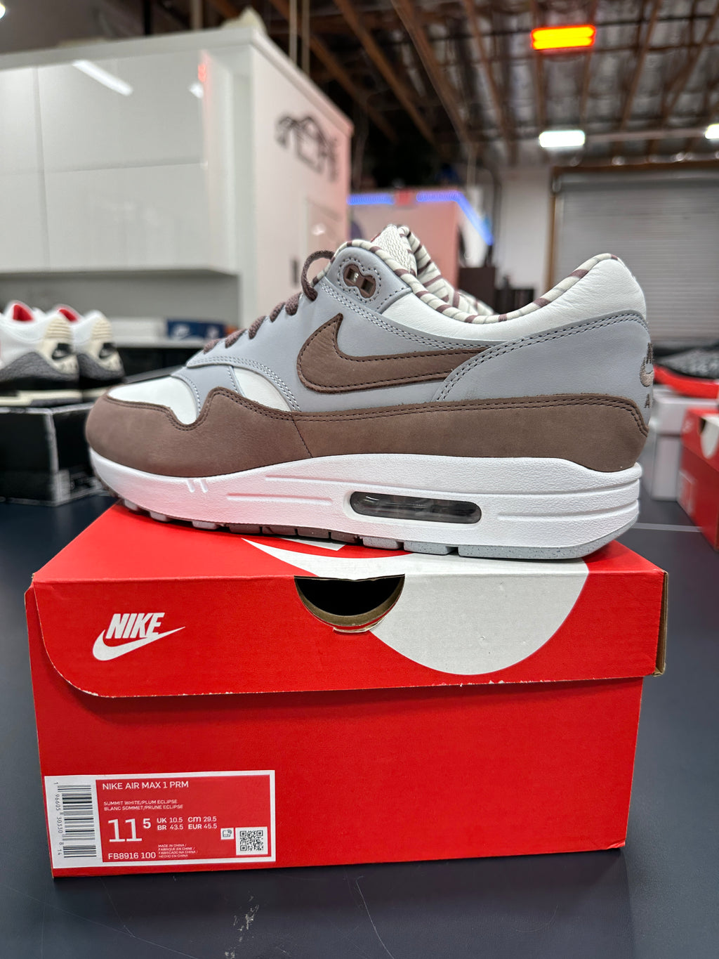 Nike Air Max 1 Shima Shima Sz 11.5