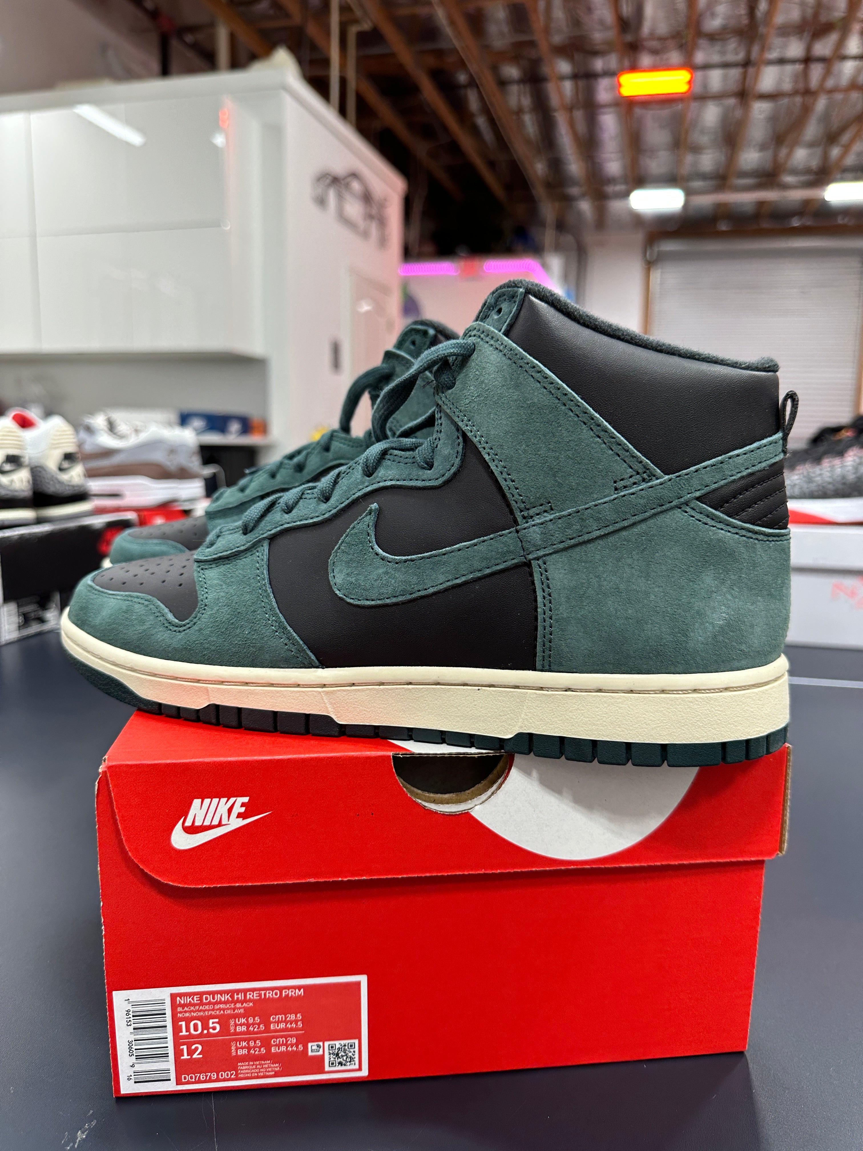 Nike Dunk High Spruce Sz 10.5