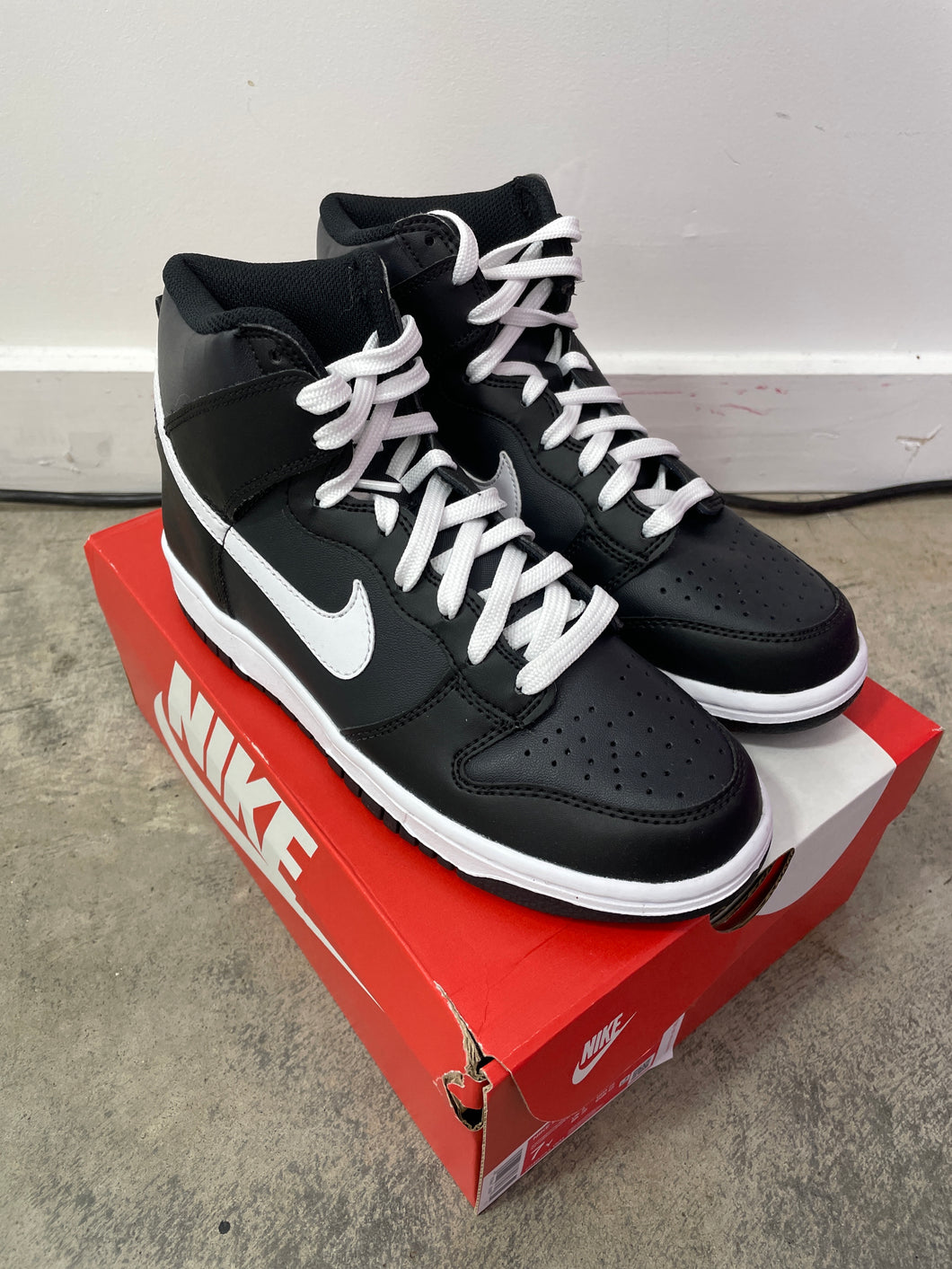 Nike Dunk High Anthracite White Sz 7Y (GS)