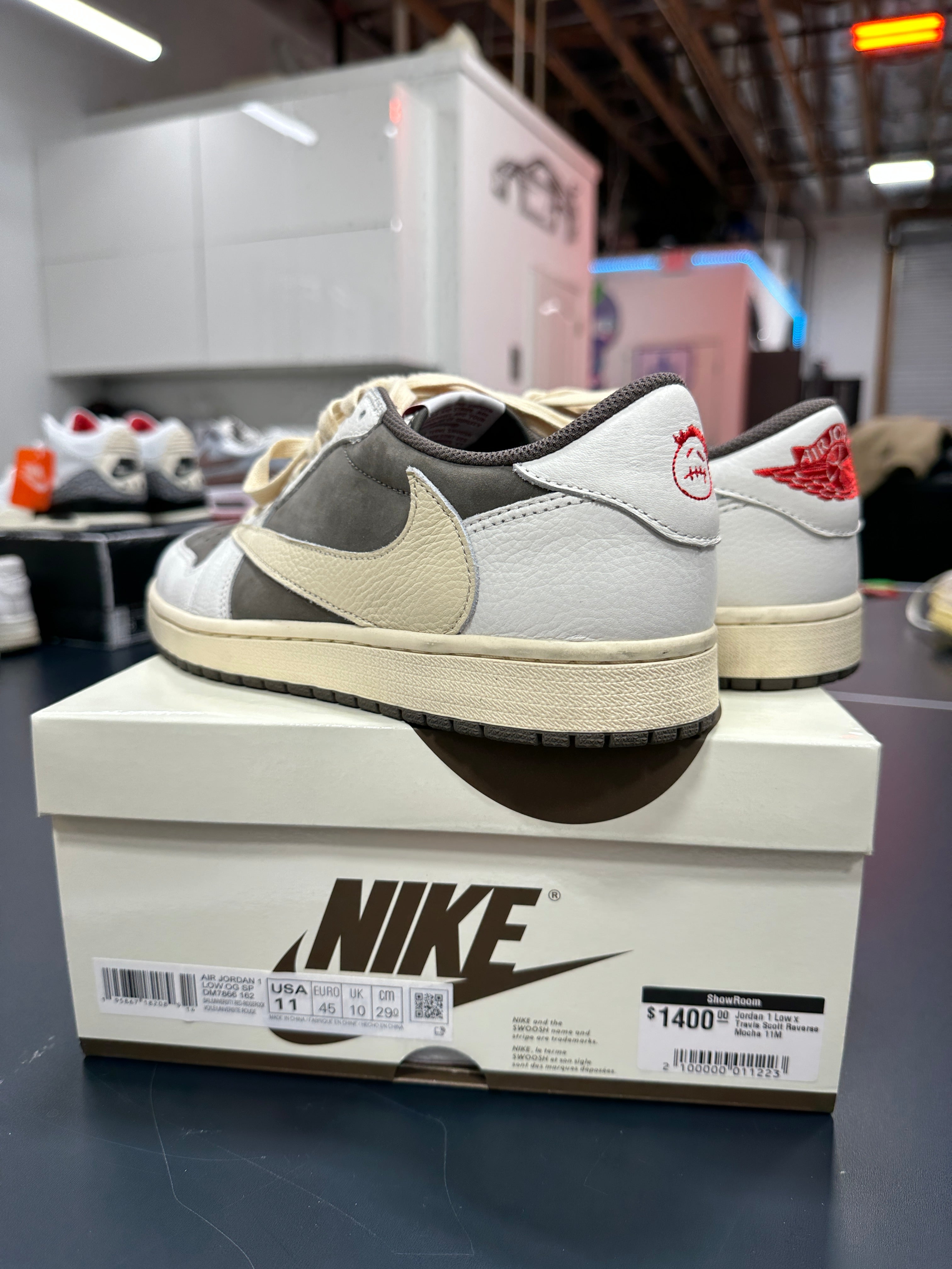 Jordan 1 Low Travis Scott Reverse Mocha Sz 11
