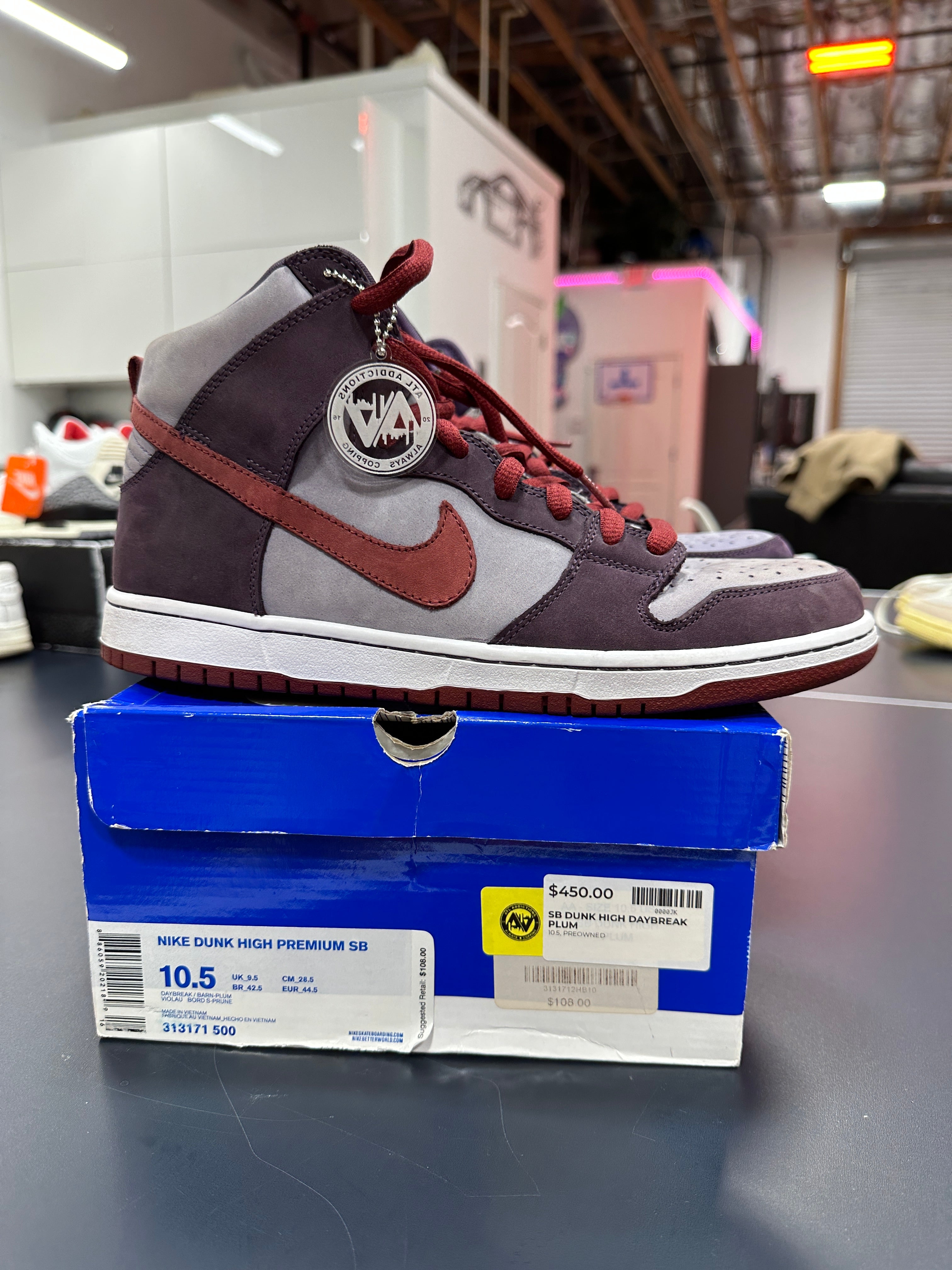 Nike Dunk High Plum SB Sz 10.5
