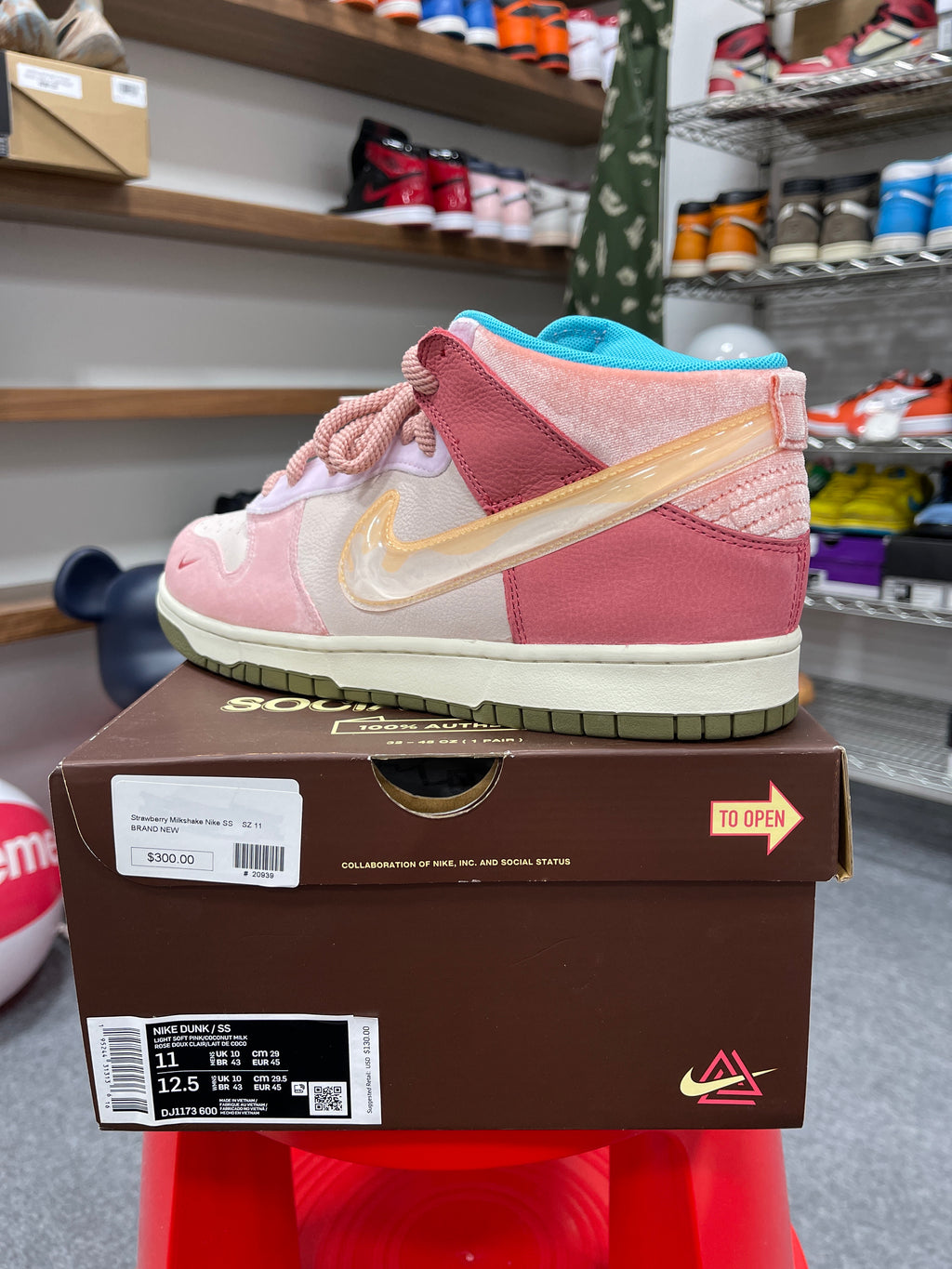 Nike Dunk Mid x Social Status Strawberry Milk Sz 11