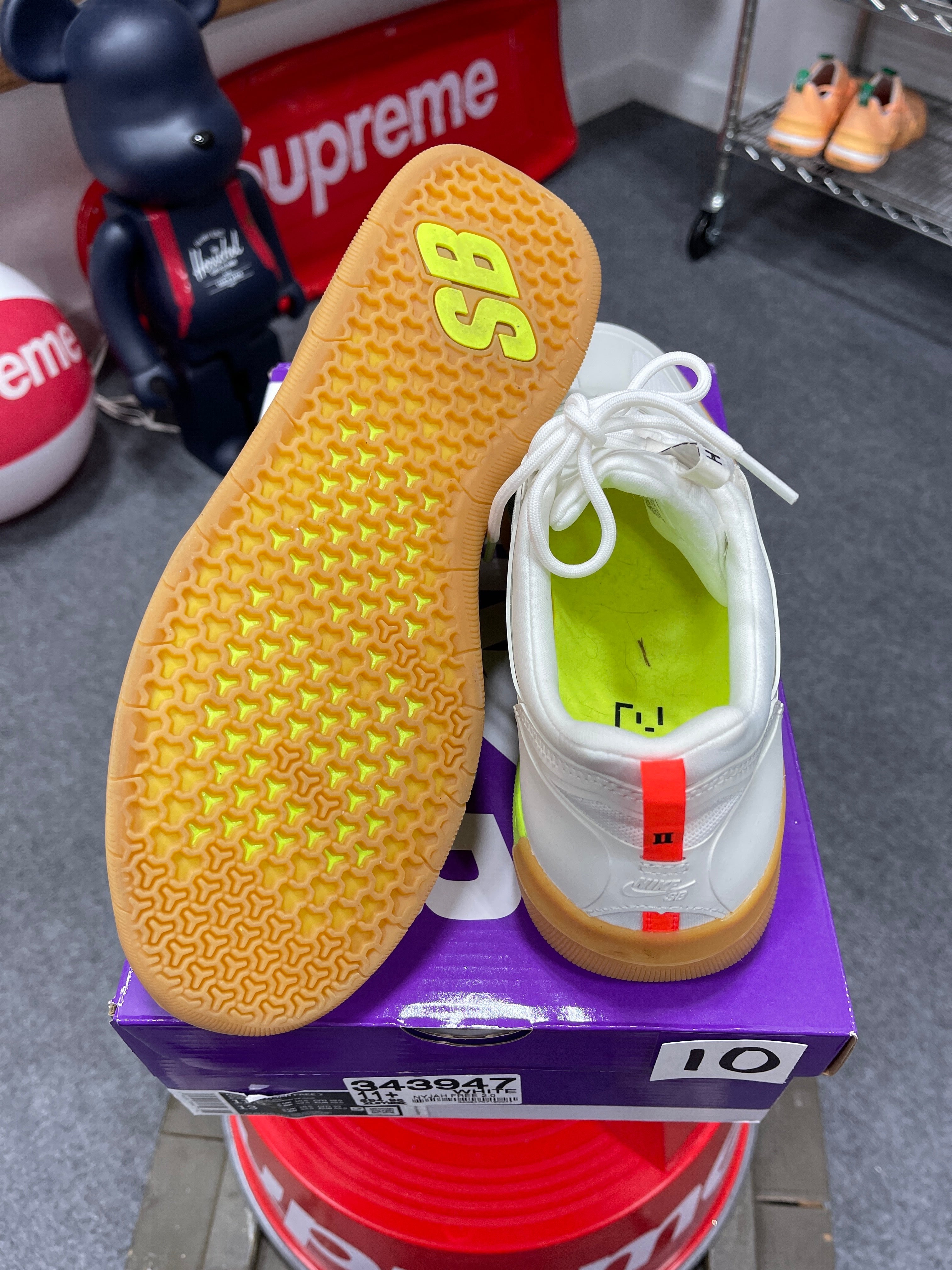 Nyjah Free 2 White/Tan Sz 11.5