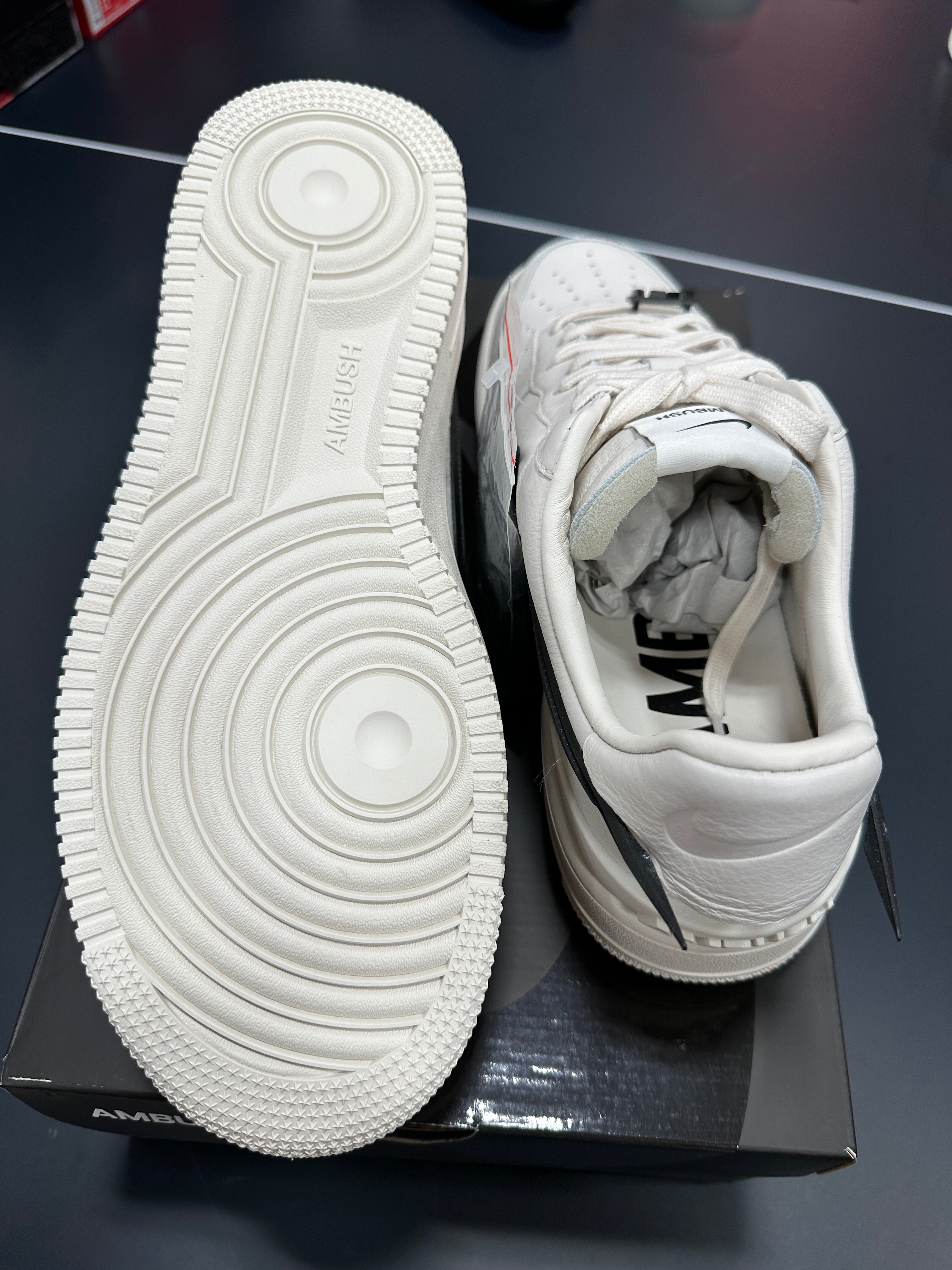 Air Force 1 Low Ambush Sz 11