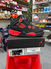 Load image into Gallery viewer, Air Jordan 4 Red Thunder Sz 6y
