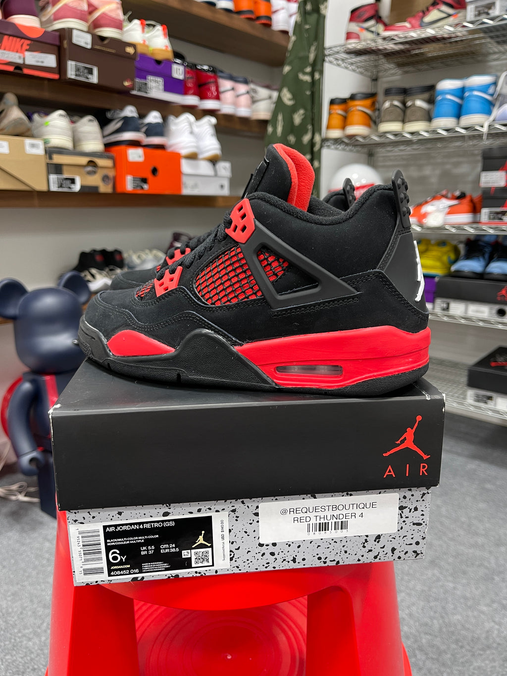 Air Jordan 4 Red Thunder Sz 6y
