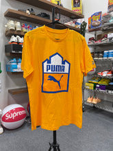 Load image into Gallery viewer, Puma x White Castle T-Shirt Sz M
