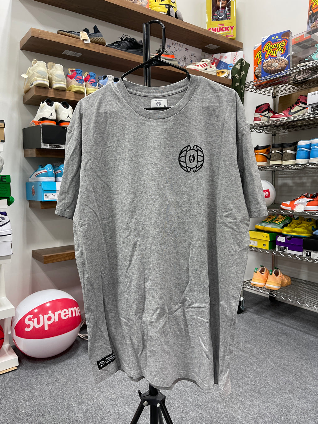 Many Worlds T-Shirt Sz XL