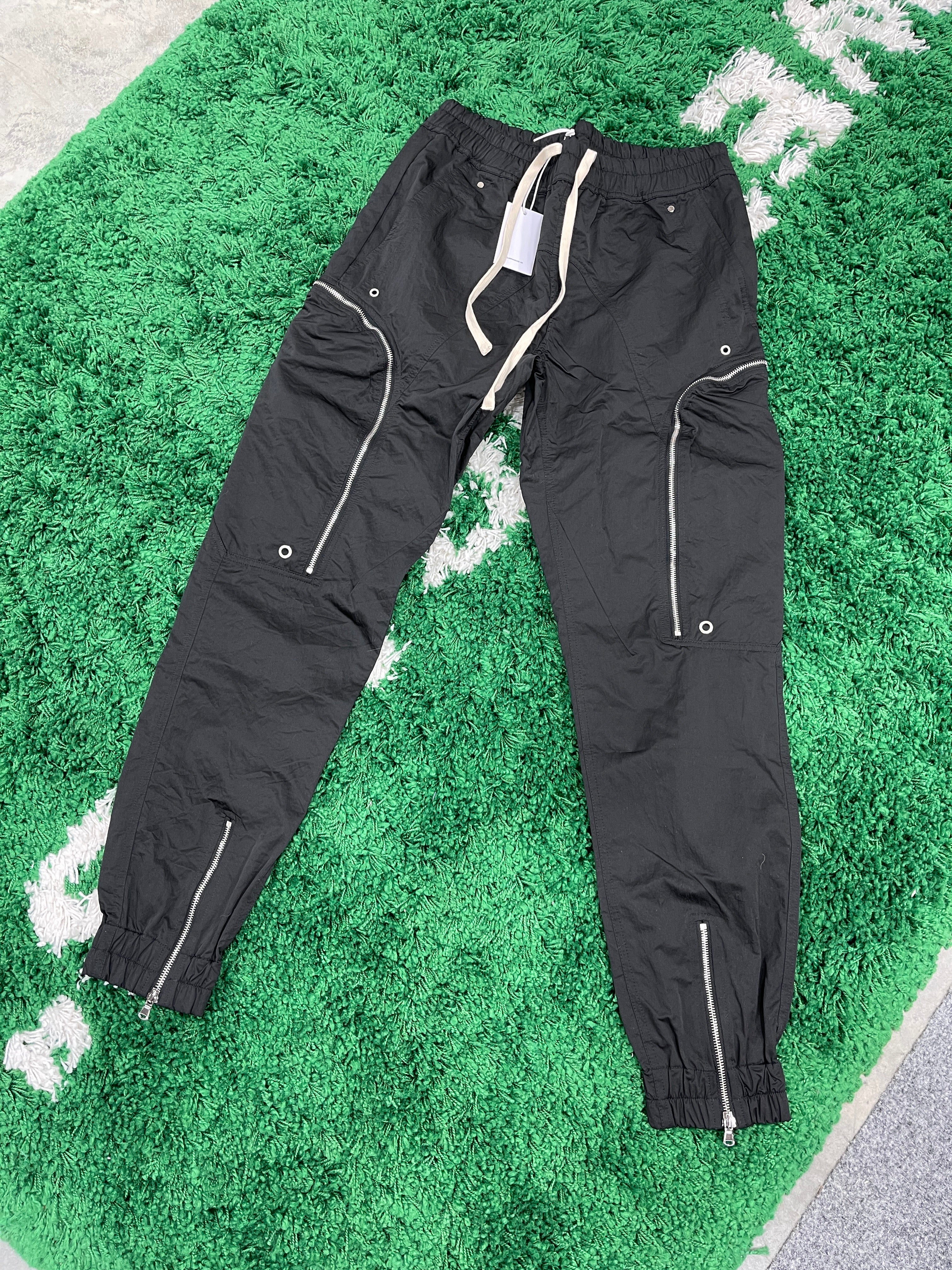 Club Paradise Zipper Cargo Pants Sz XL