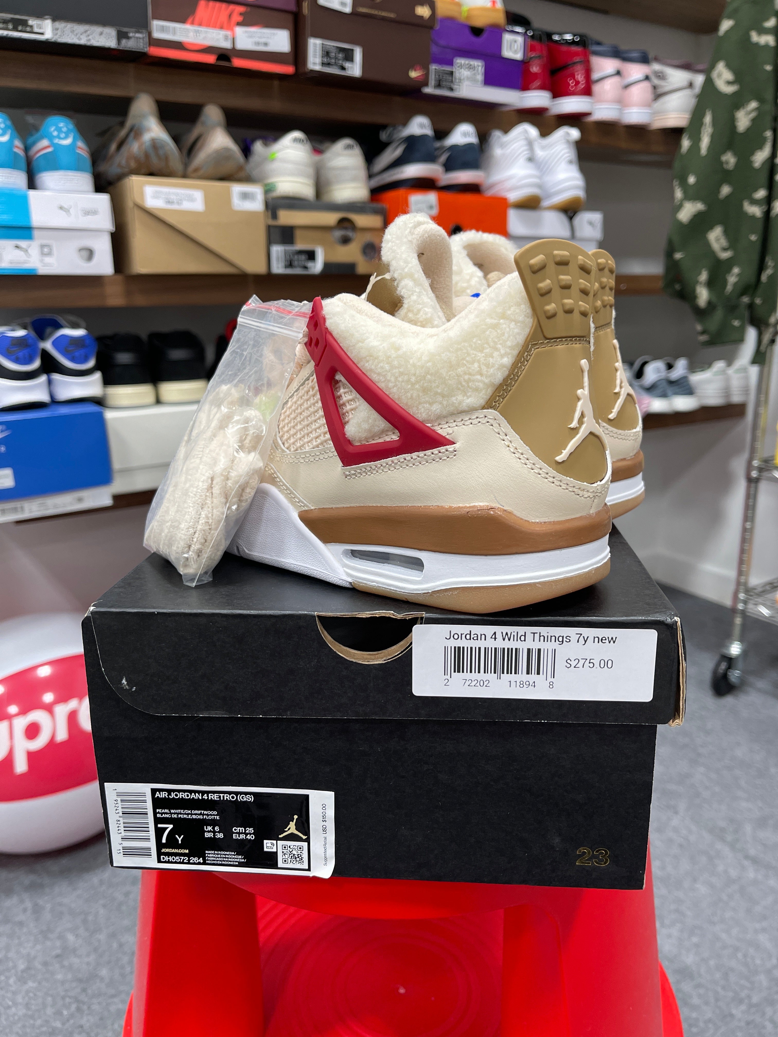 Jordan 4 Wild Things Sz 7y