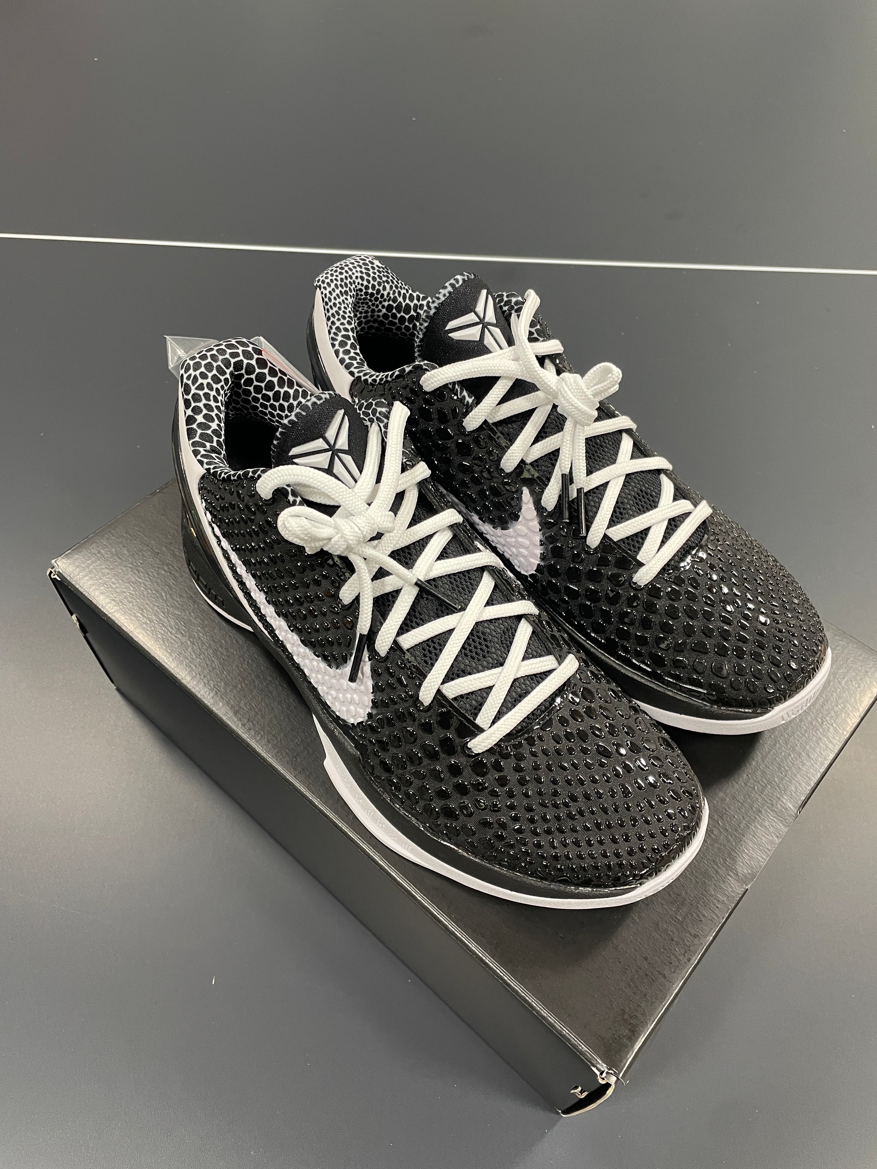 Nike Kobe 6 Protro Mambacita Sz 8.5